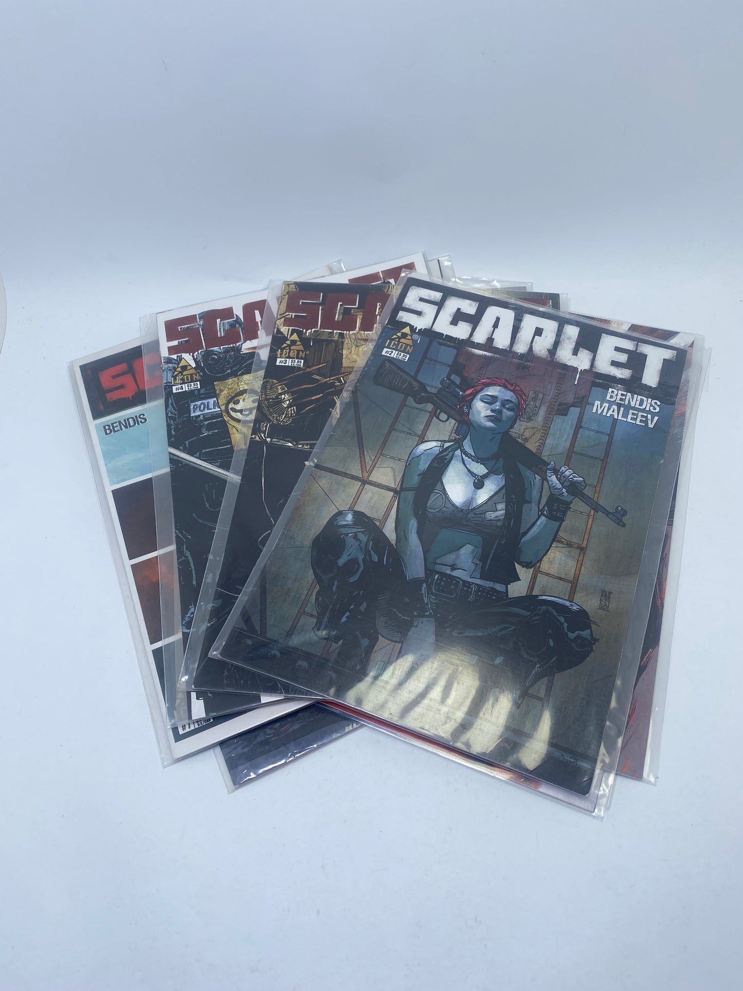 Scarlet #1–10 – Komiksų rinkinys (anglų kalba)