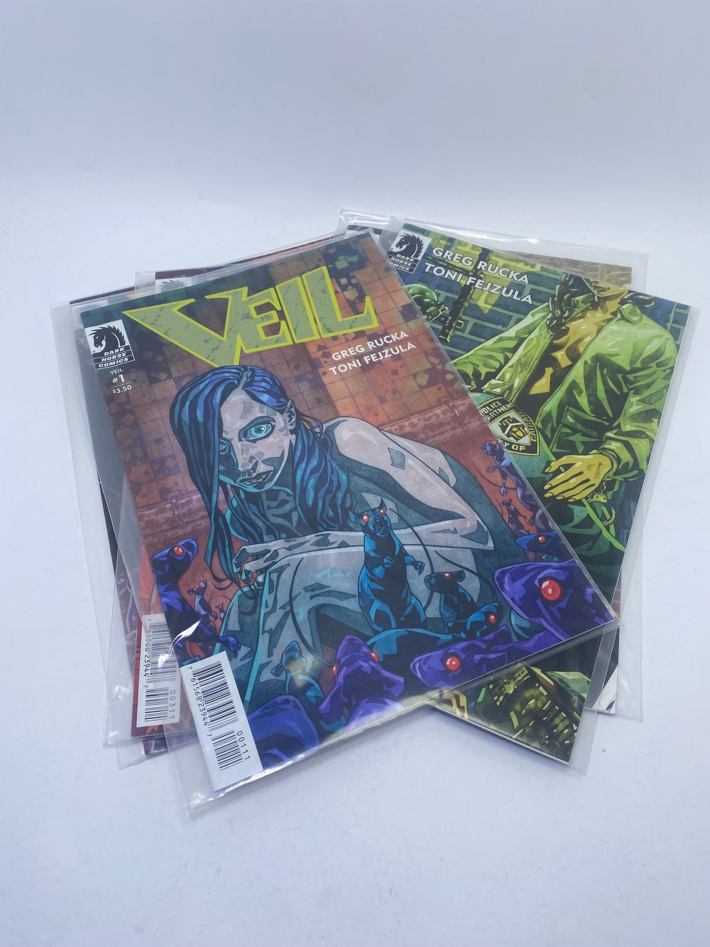 Veil #1–5 – Komiksų rinkinys (anglų kalba)