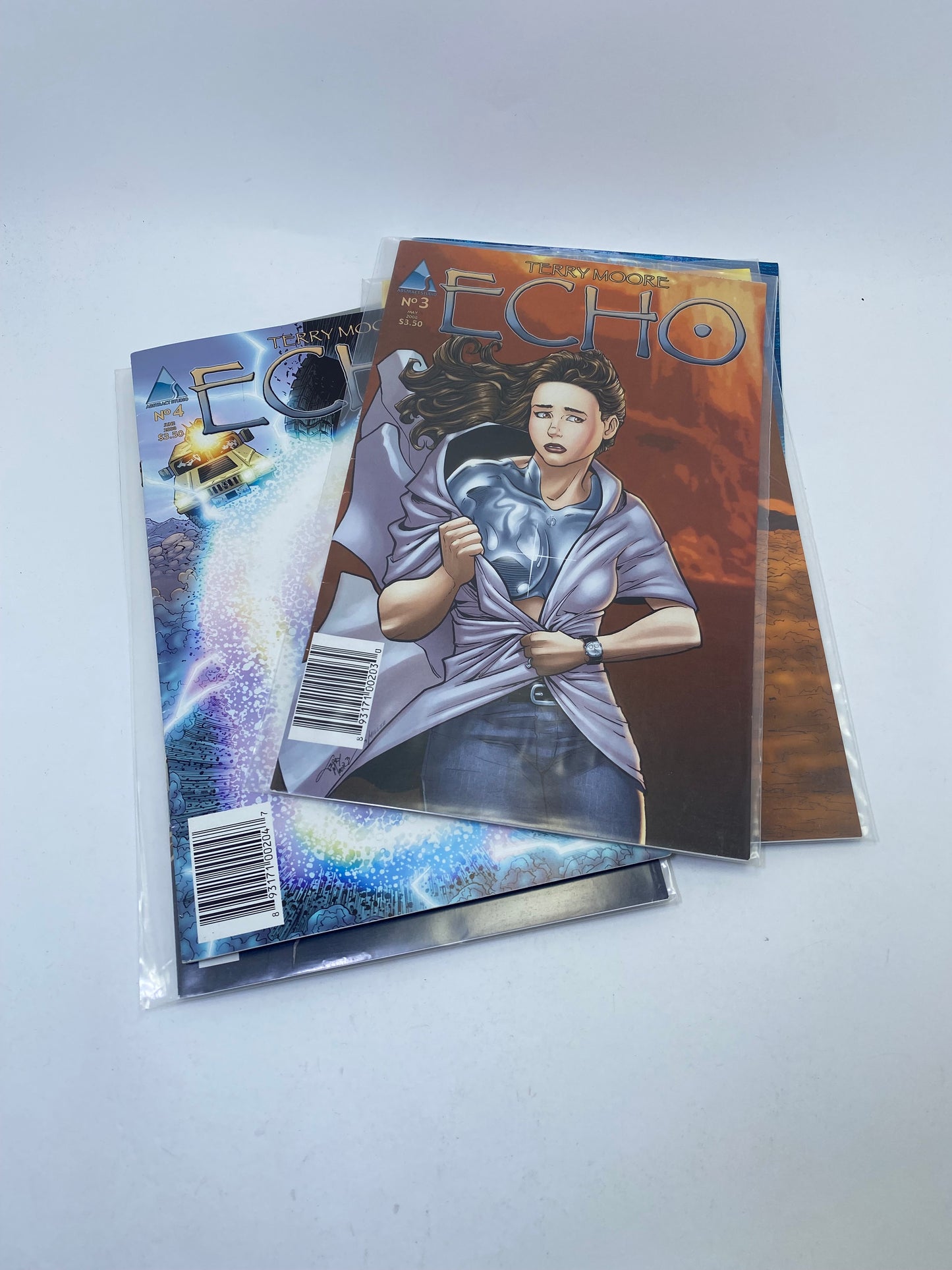 ECHO #1-4, 6-9 - Komiksų rinkinys