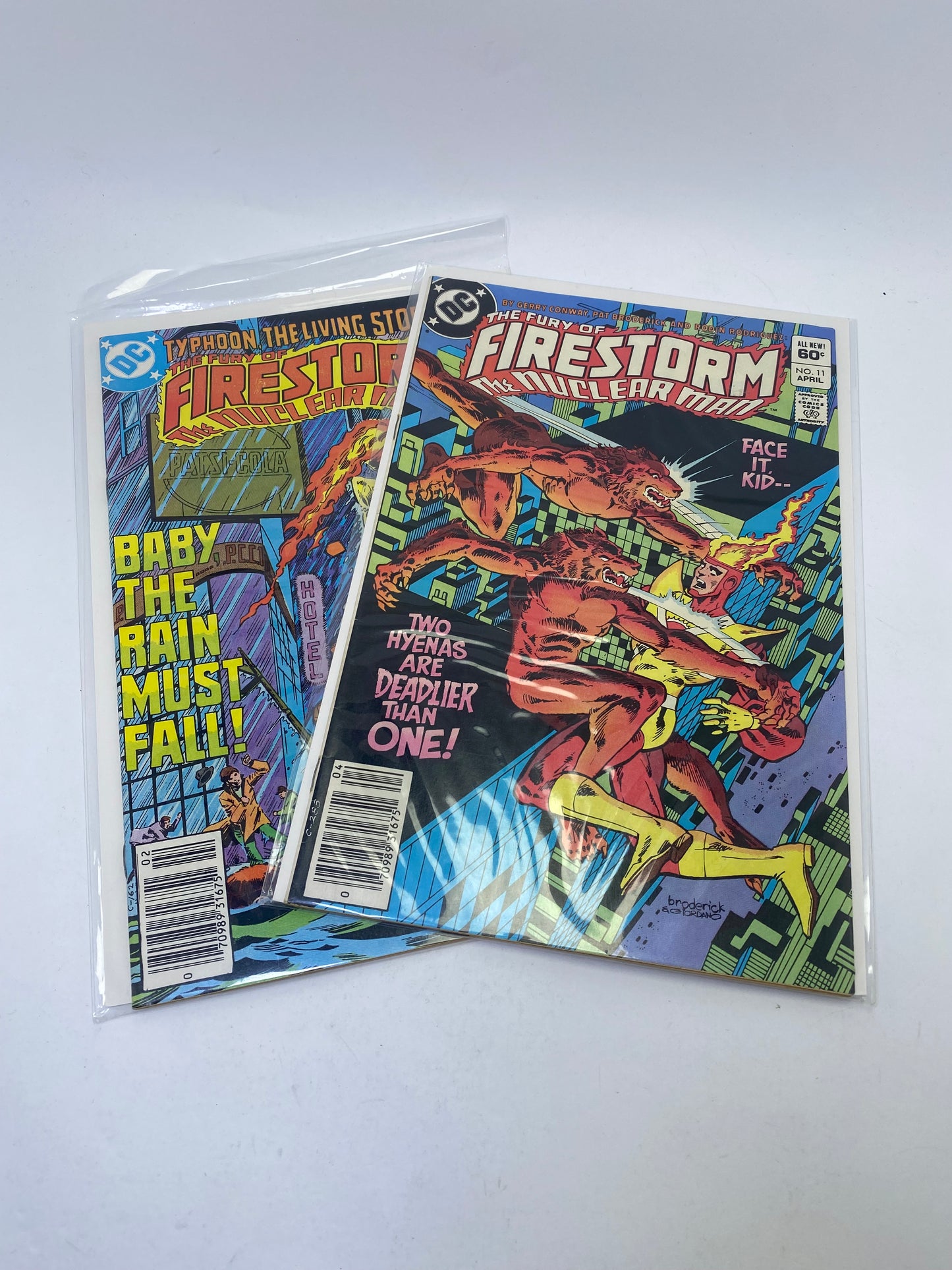 The Fury of Firestorm #9, 11, 31, 56 – 4 komiksų rinkinys (anglų kalba)