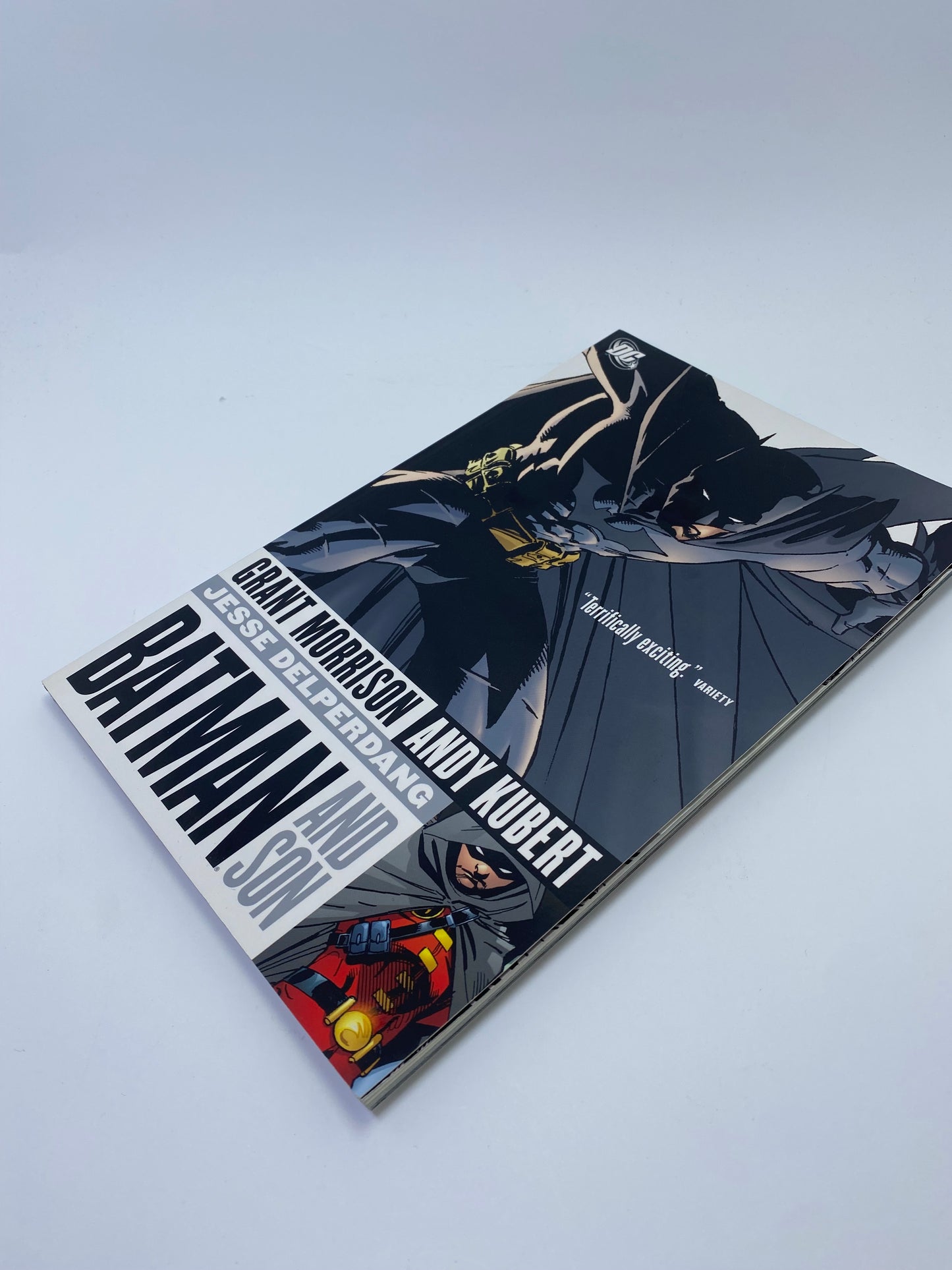 Batman and Son – Grafinė novelė (anglų kalba)