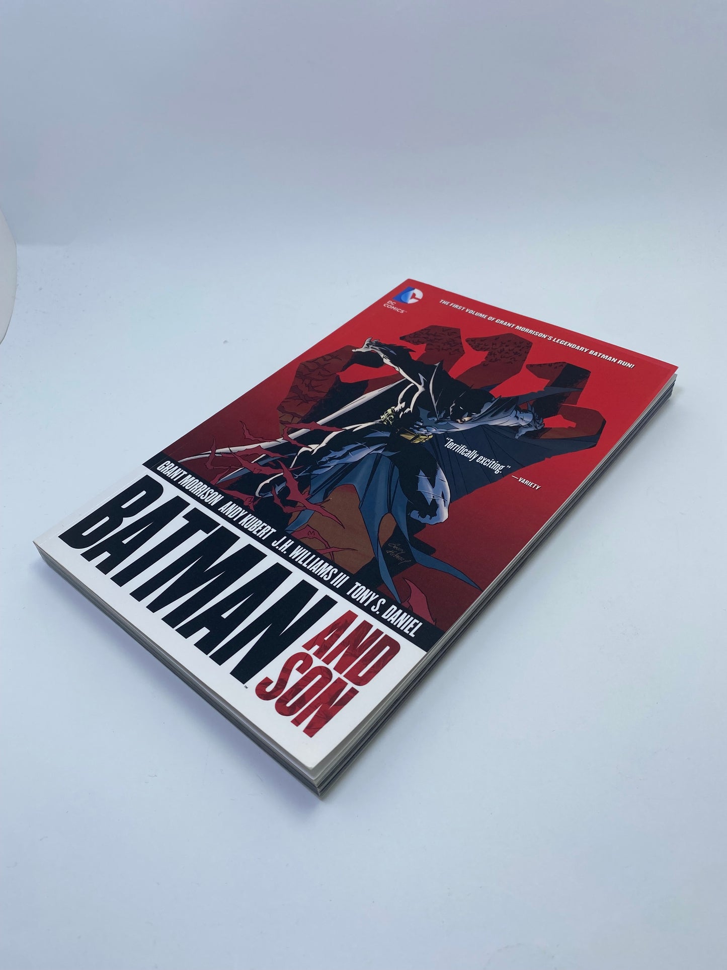 Batman and Son – Grafinė novelė (anglų kalba)