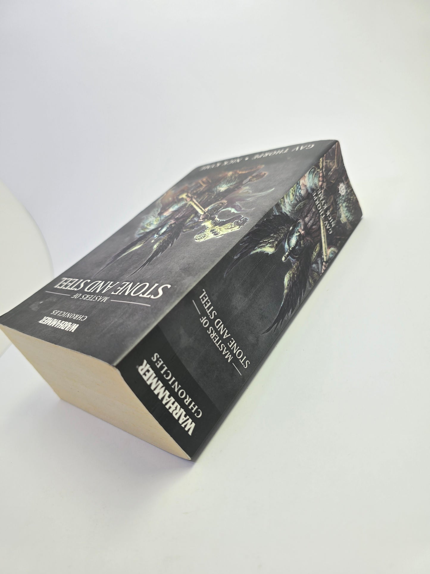 Masters of Stone and Steel – Warhammer 40k (anglų kalba)