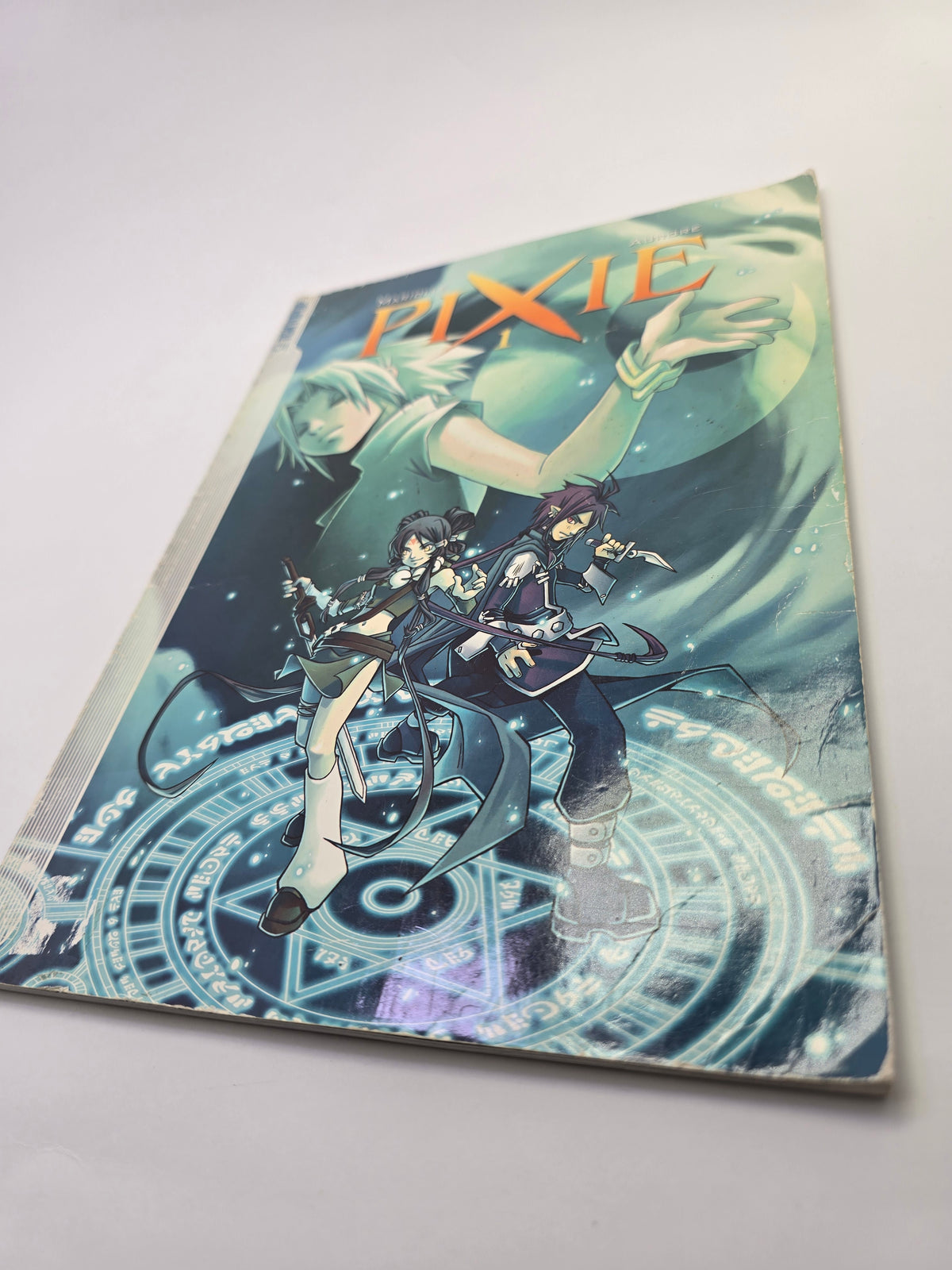 Pixie Volume 1 – Grafinė novelė