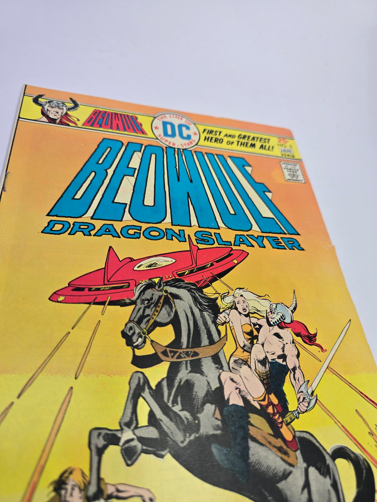 Beowulf Dragon Slayer #5 | DC Comics – Komiksas