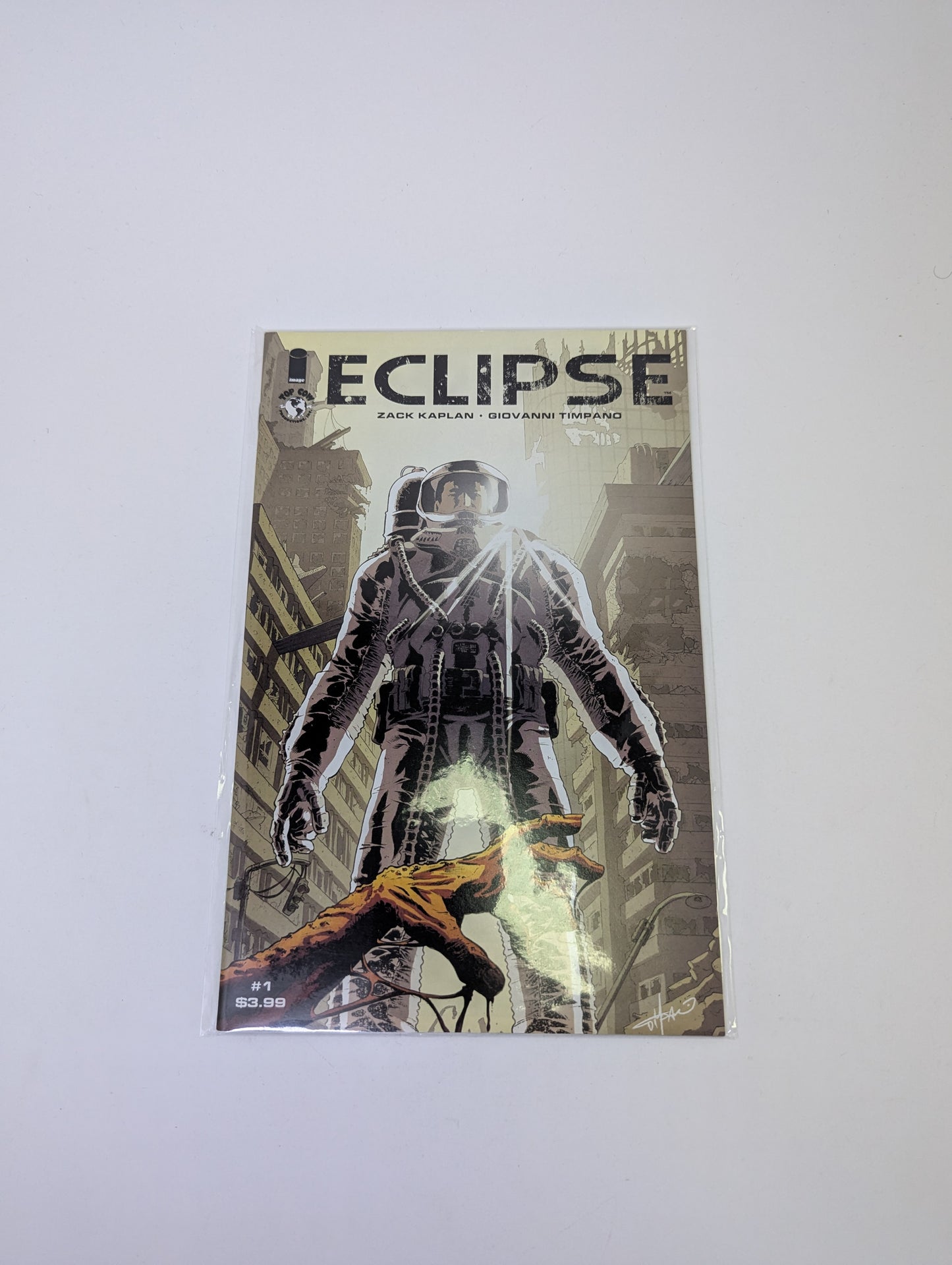 Eclipse #1 komiksas viršelis