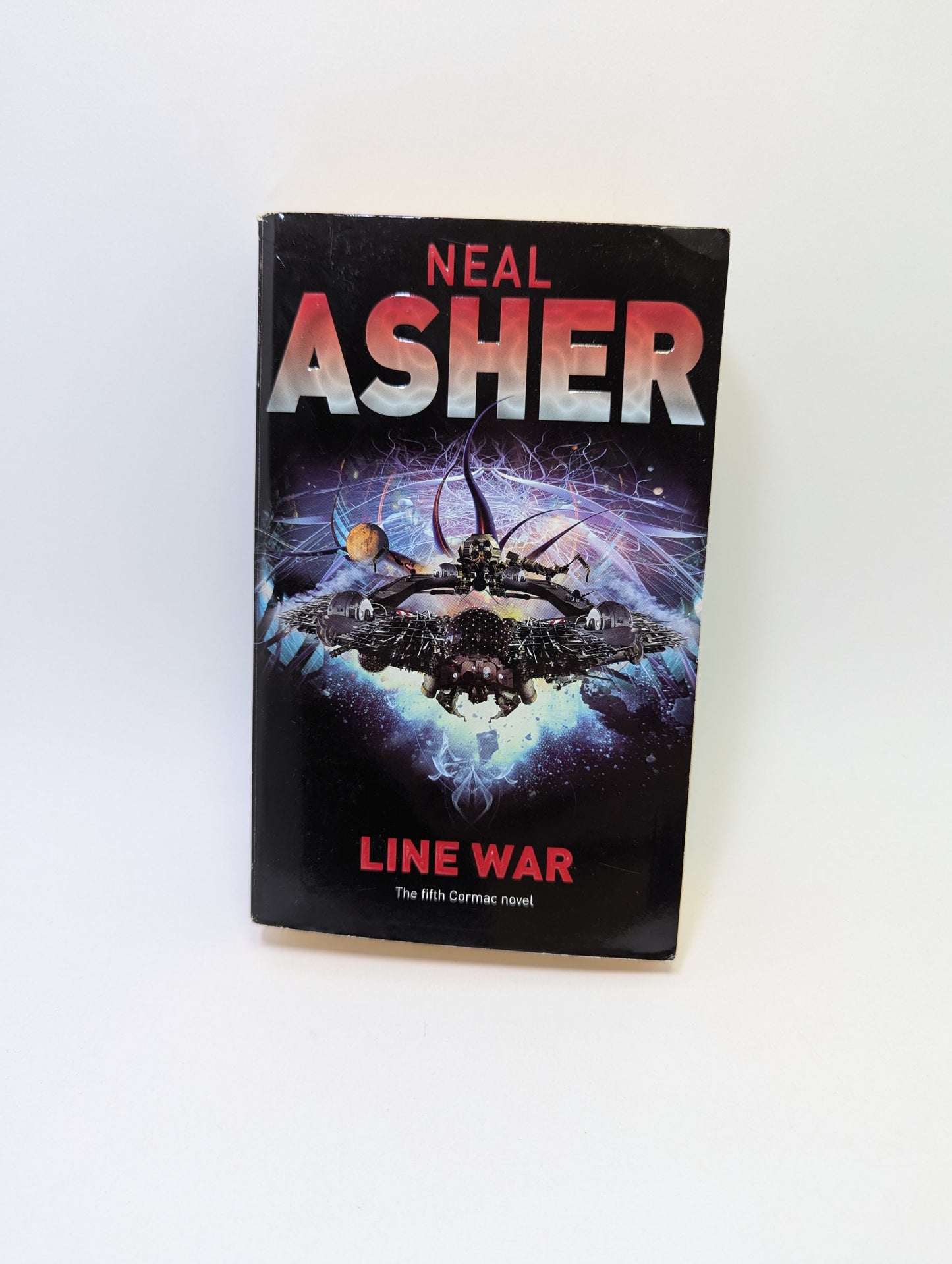 Line-War-Neal-Asher-Knyga-anglu-kalba