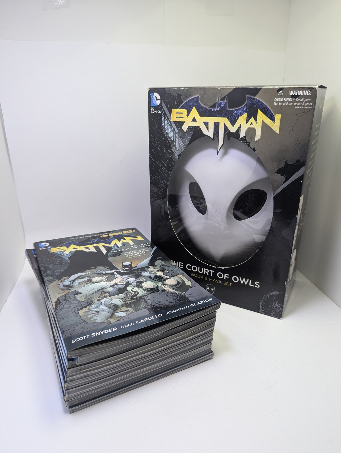 Batman: The Court of Owls Set + Owl Mask - Grafinės novelės (anglų kalba)