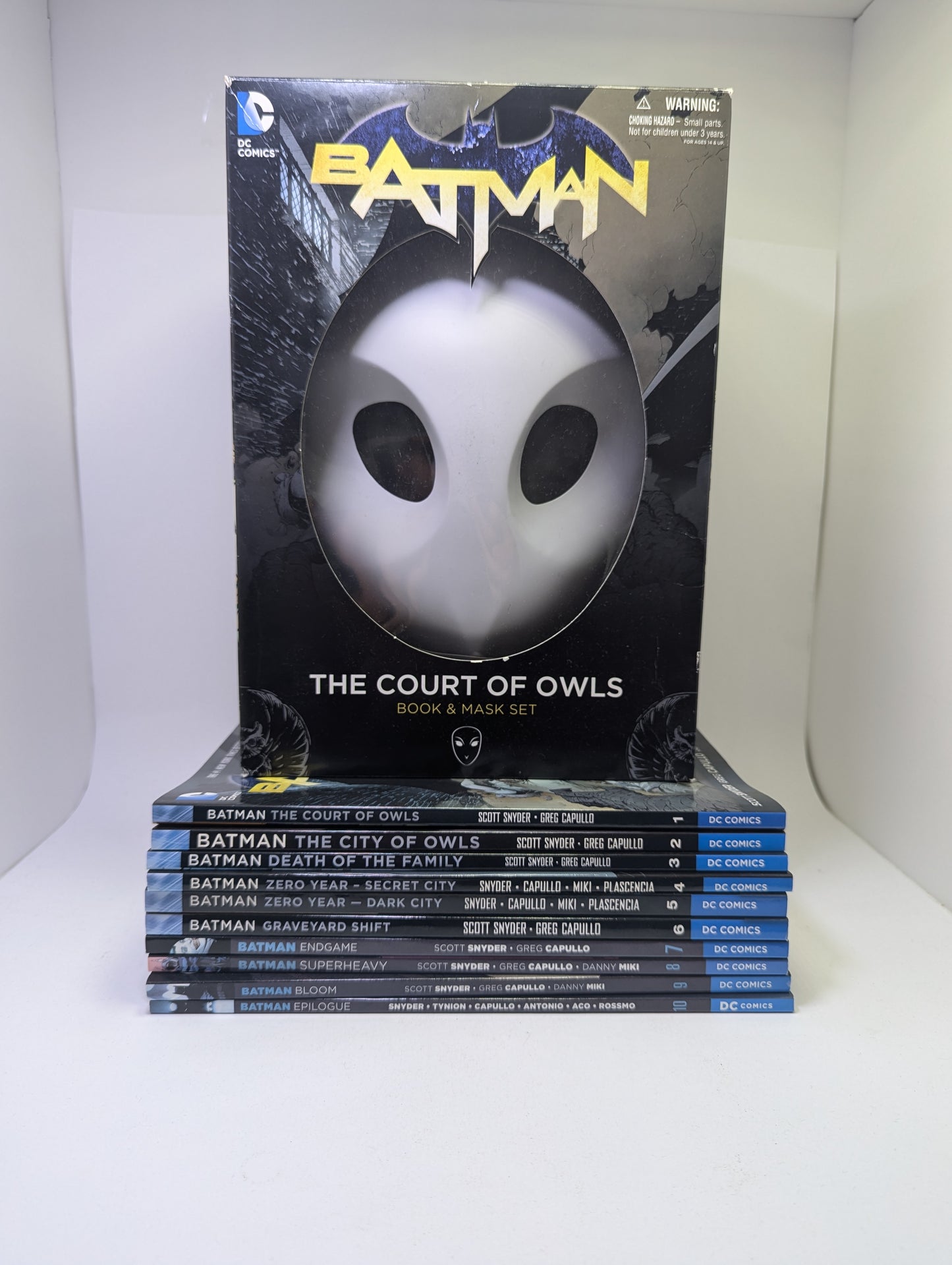 Batman: The Court of Owls Set + Owl Mask - Grafinės novelės (anglų kalba)