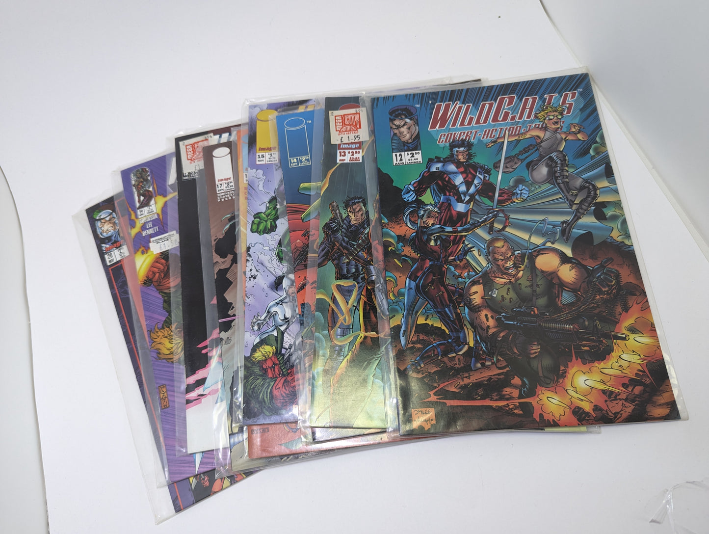 Wild Cats #0-30 (1993) - Komiksai