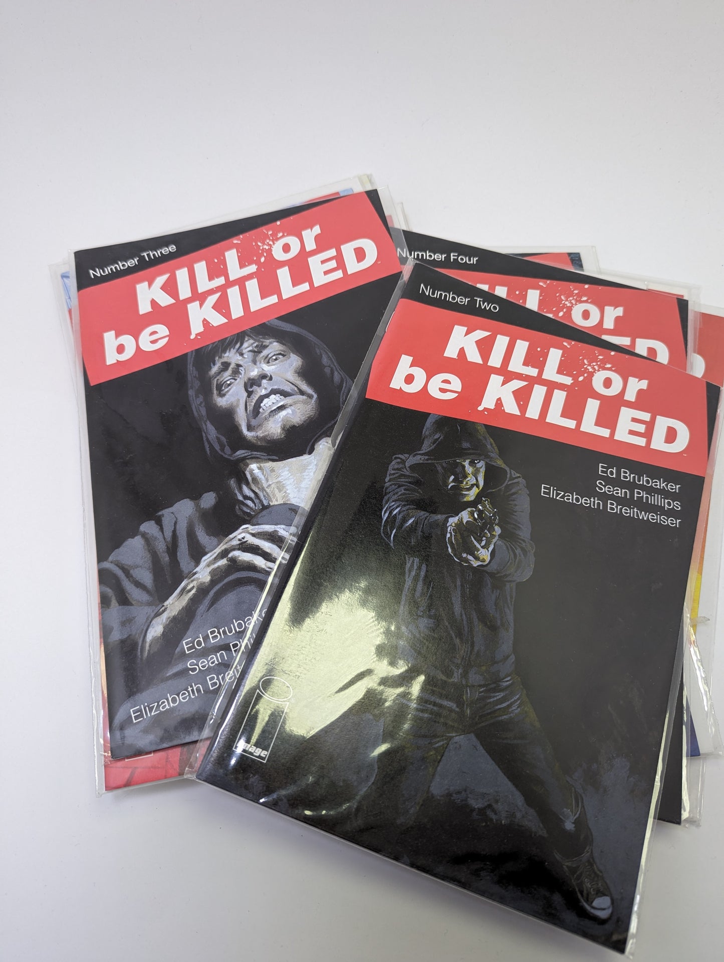 Kill or Be Killed #1-15 - Komiksai