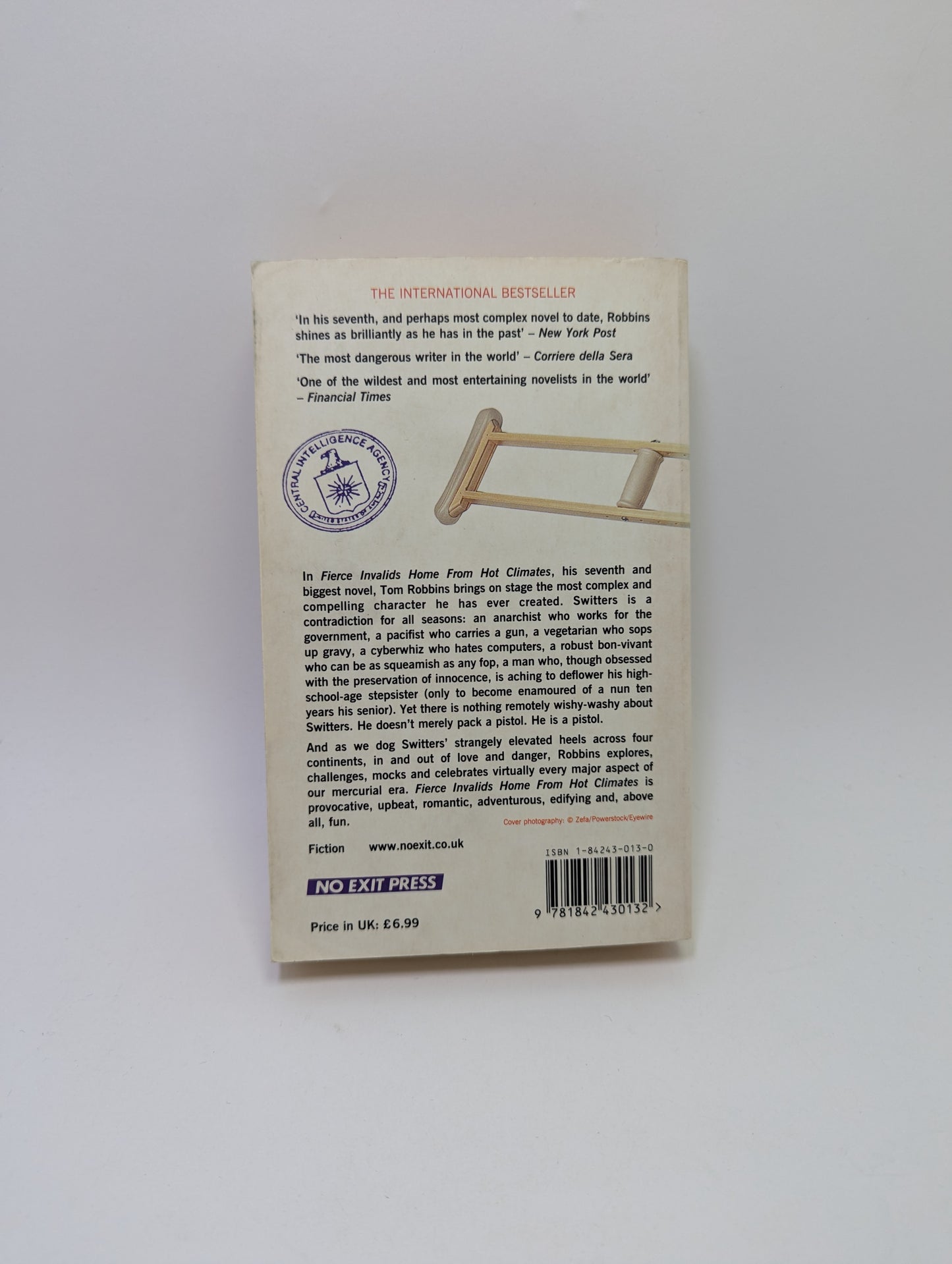 Fierce Invalids Home from Hot Climates - Tom Robbins - Book (English)