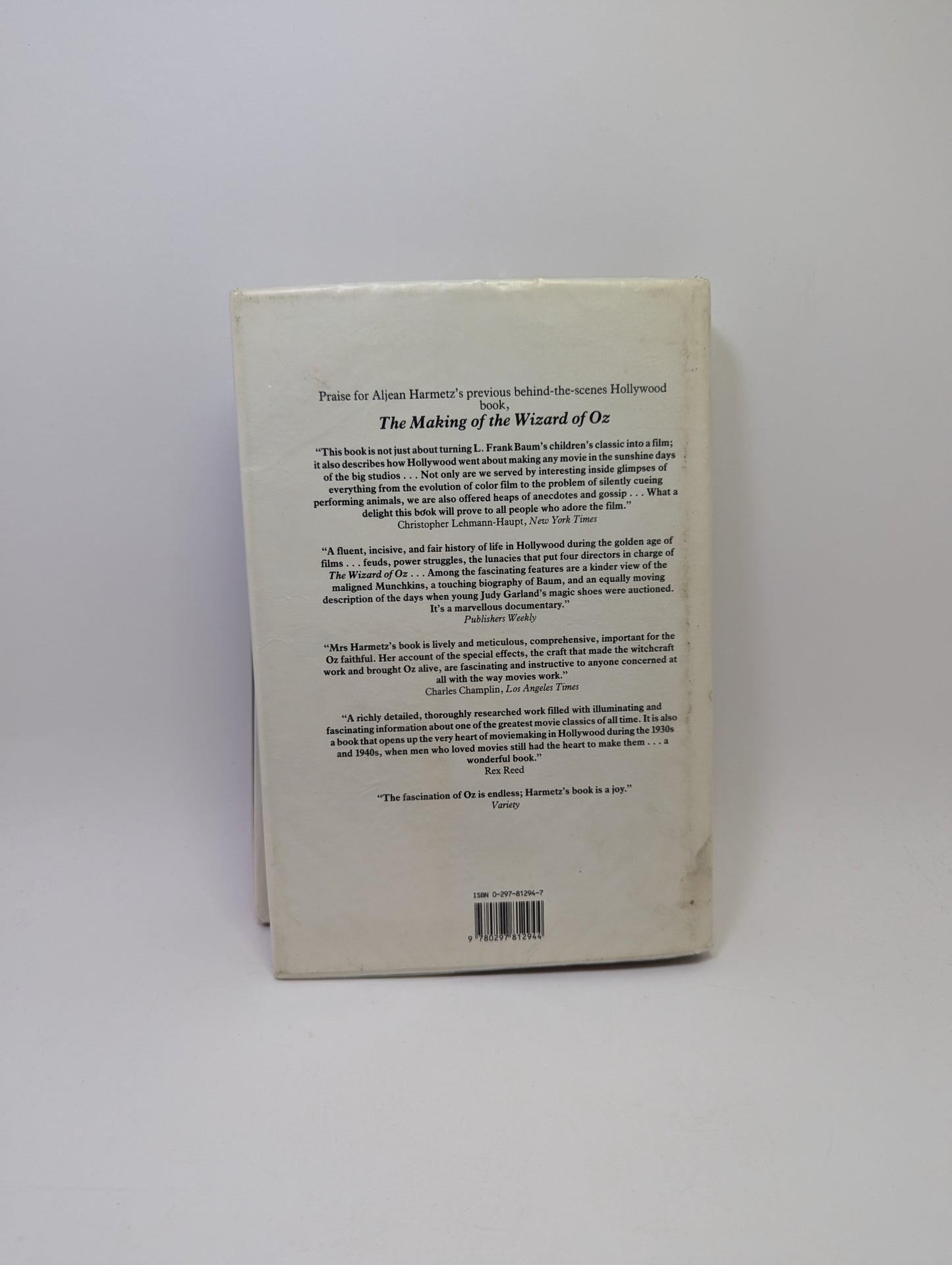 Round Up the Usual Suspects - Aljean Harmetz - Book (English)
