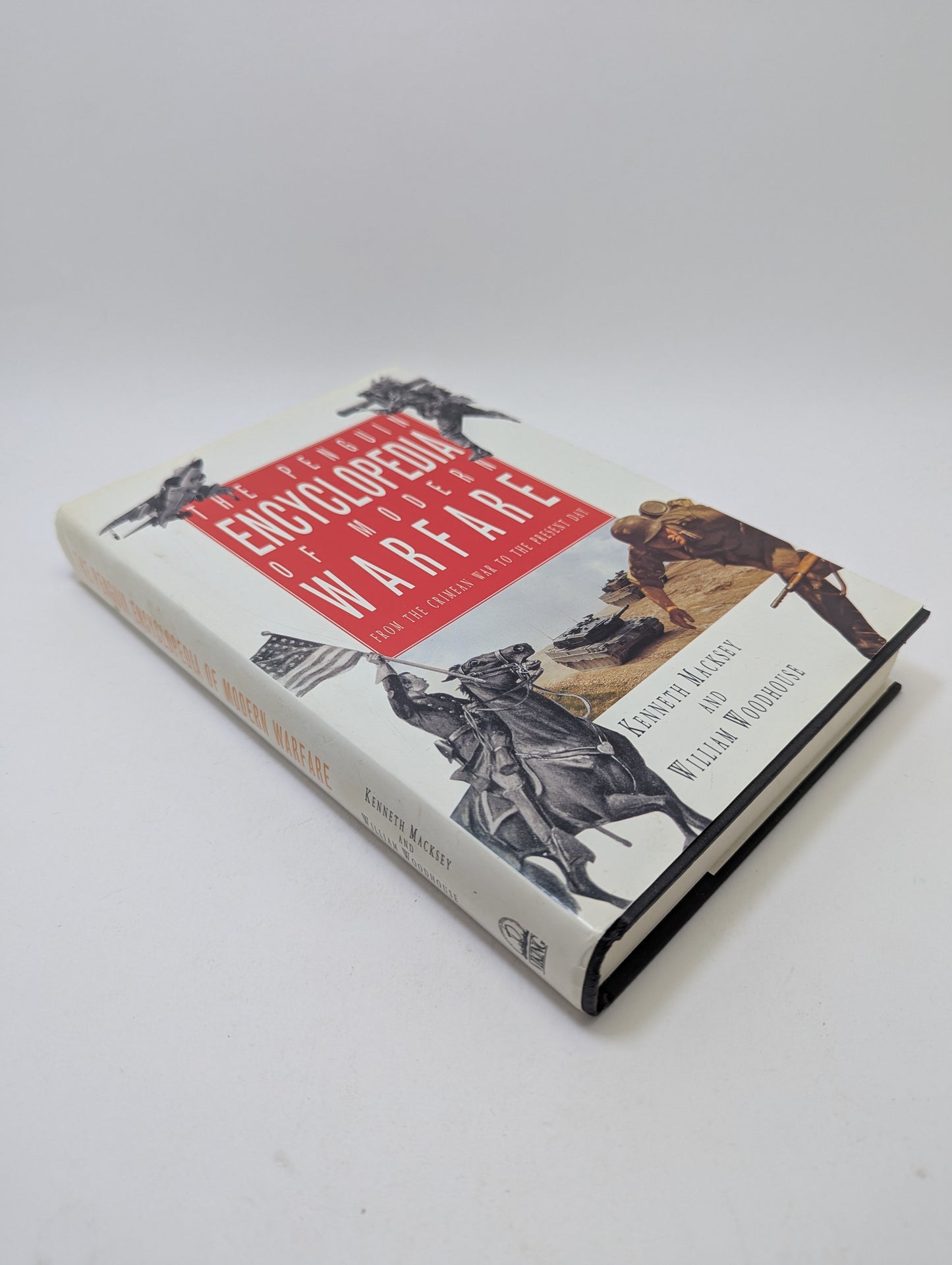 The Penguin Encyclopedia of Modern Warfare – Book (English)