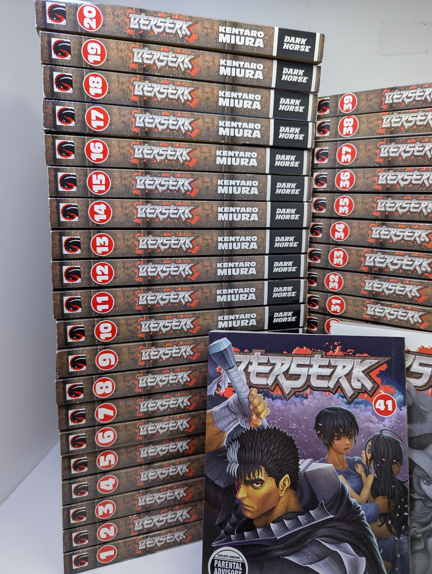 Berserk, Vol. 1-41 - Manga (English)