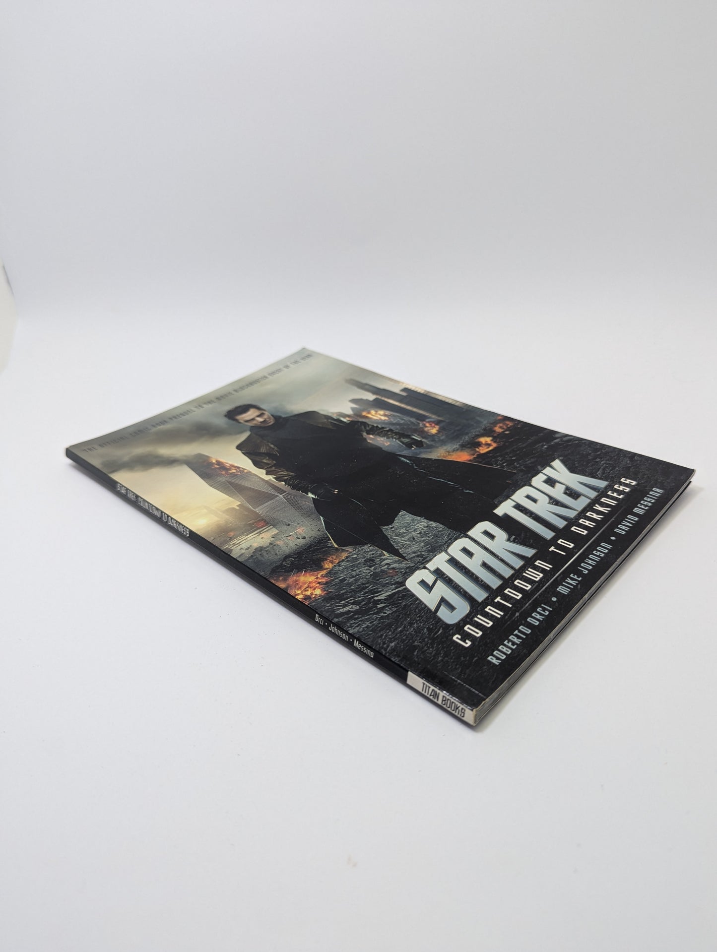Star Trek: Countdown to Darkness - Grafine novele (anglų kalba)