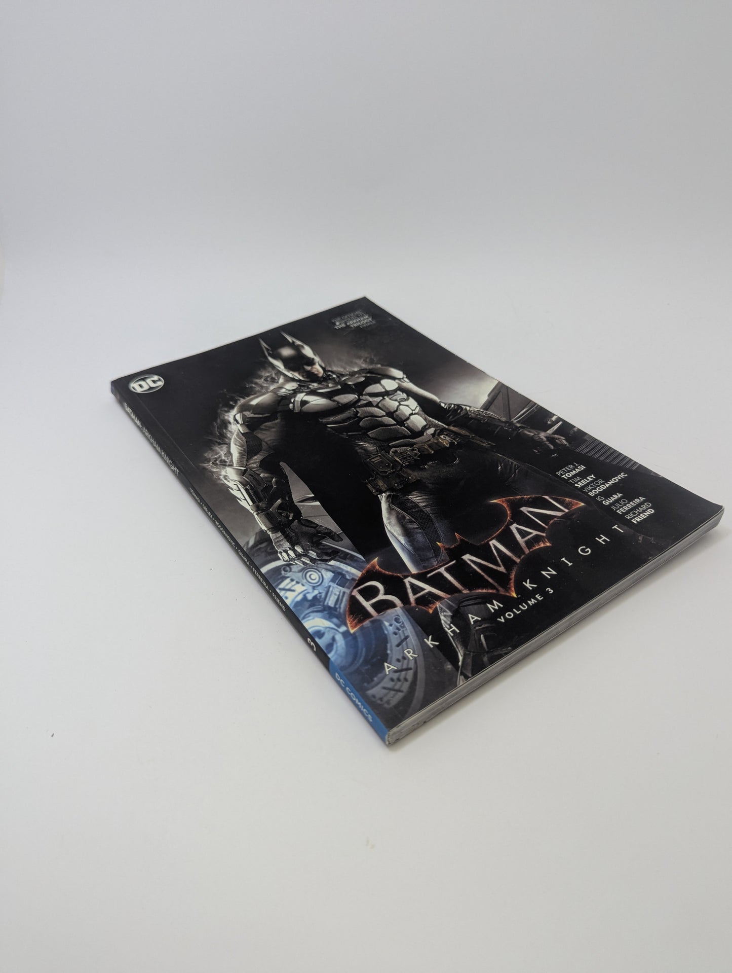 Batman: Arkham Knight, Vol. 3 - Graphic Novel (English)