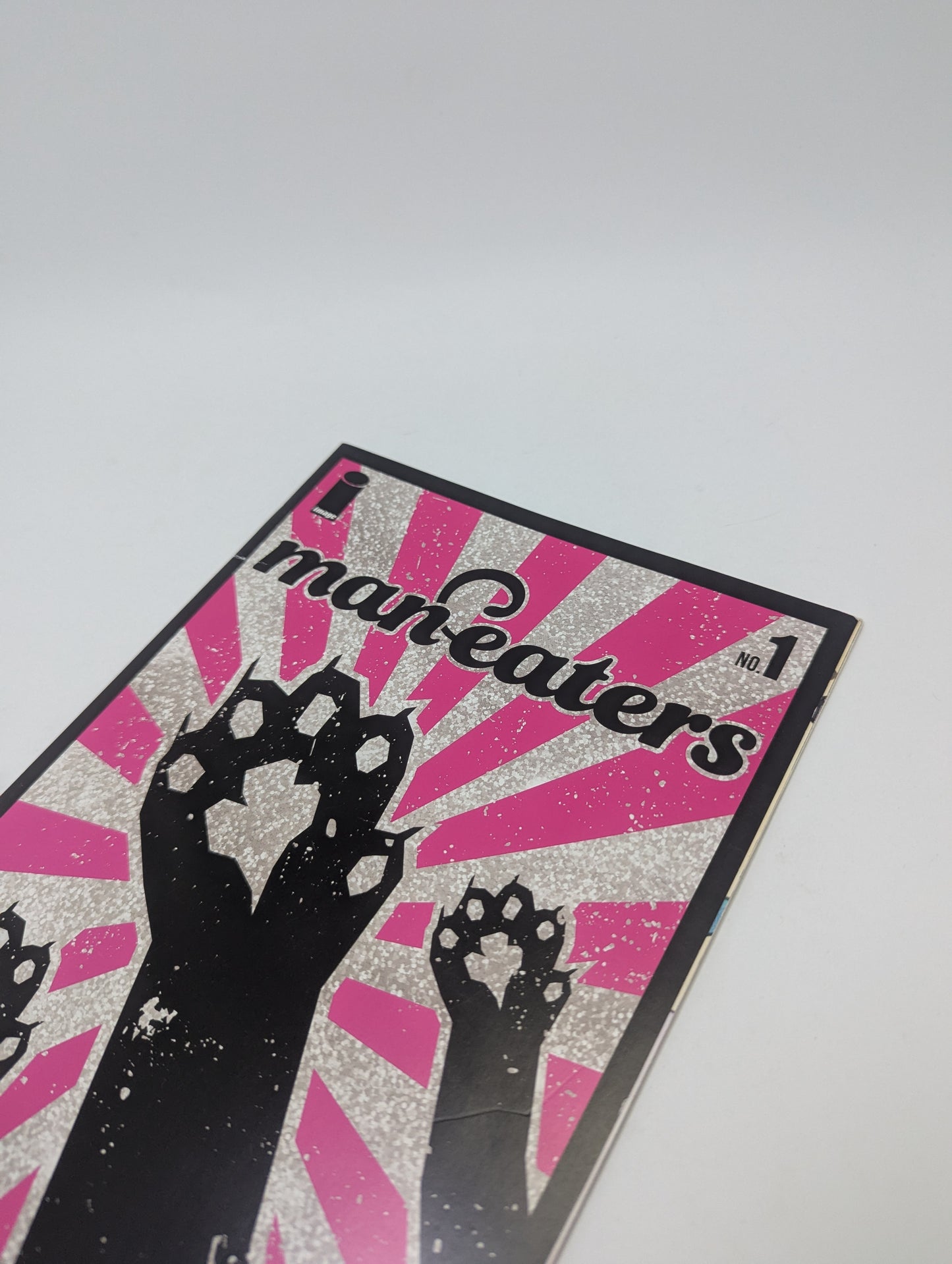 Man-Eaters #1 – Komiksas (anglų kalba)