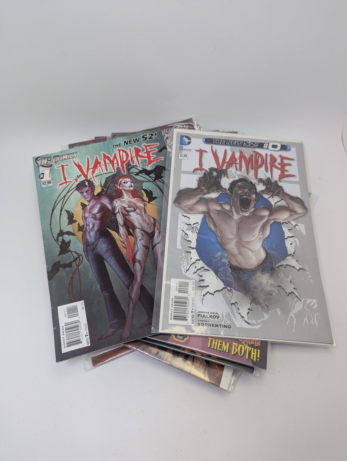 I, Vampire #0–19 (2011) – Komiksų rinkinys (anglų kalba) TreasureHunt