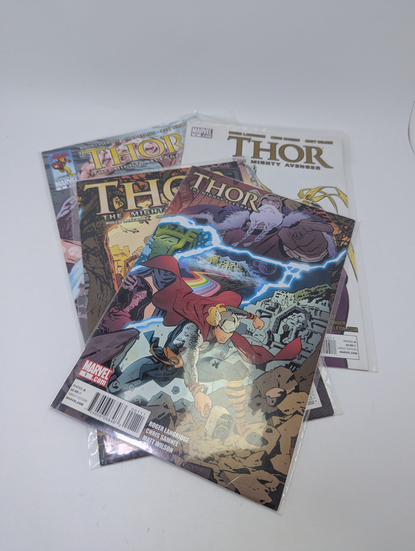 Thor: The Mighty Avenger #1–2, 4–5 (2010) – Komiksų rinkinys (anglų kalba) TreasureHunt