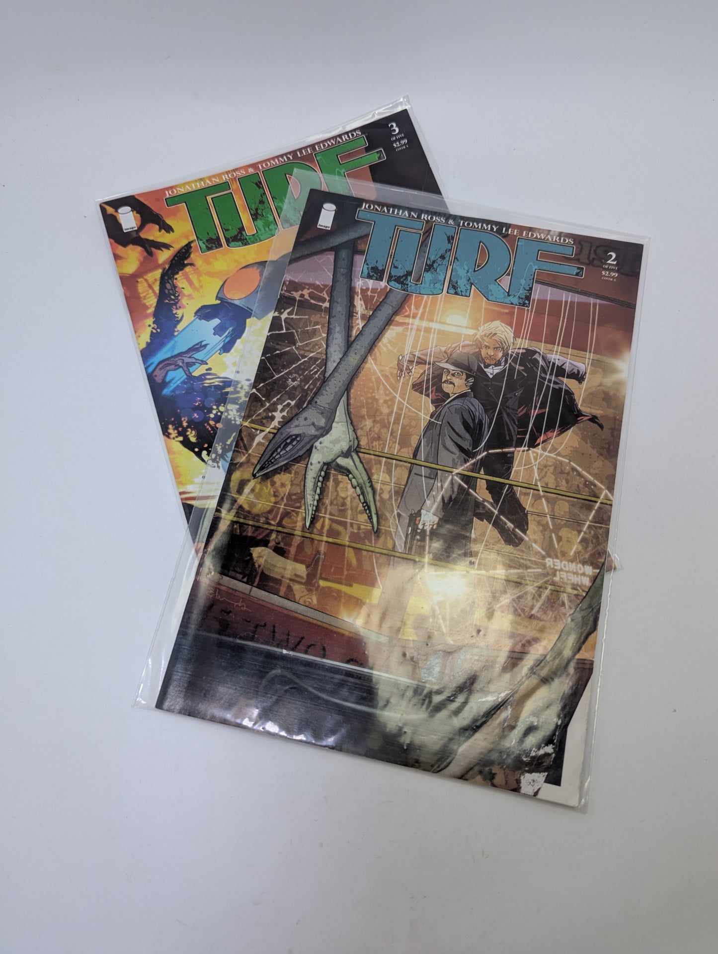 Turf #1–3 (2010) – Komiksų rinkinys (anglų kalba)