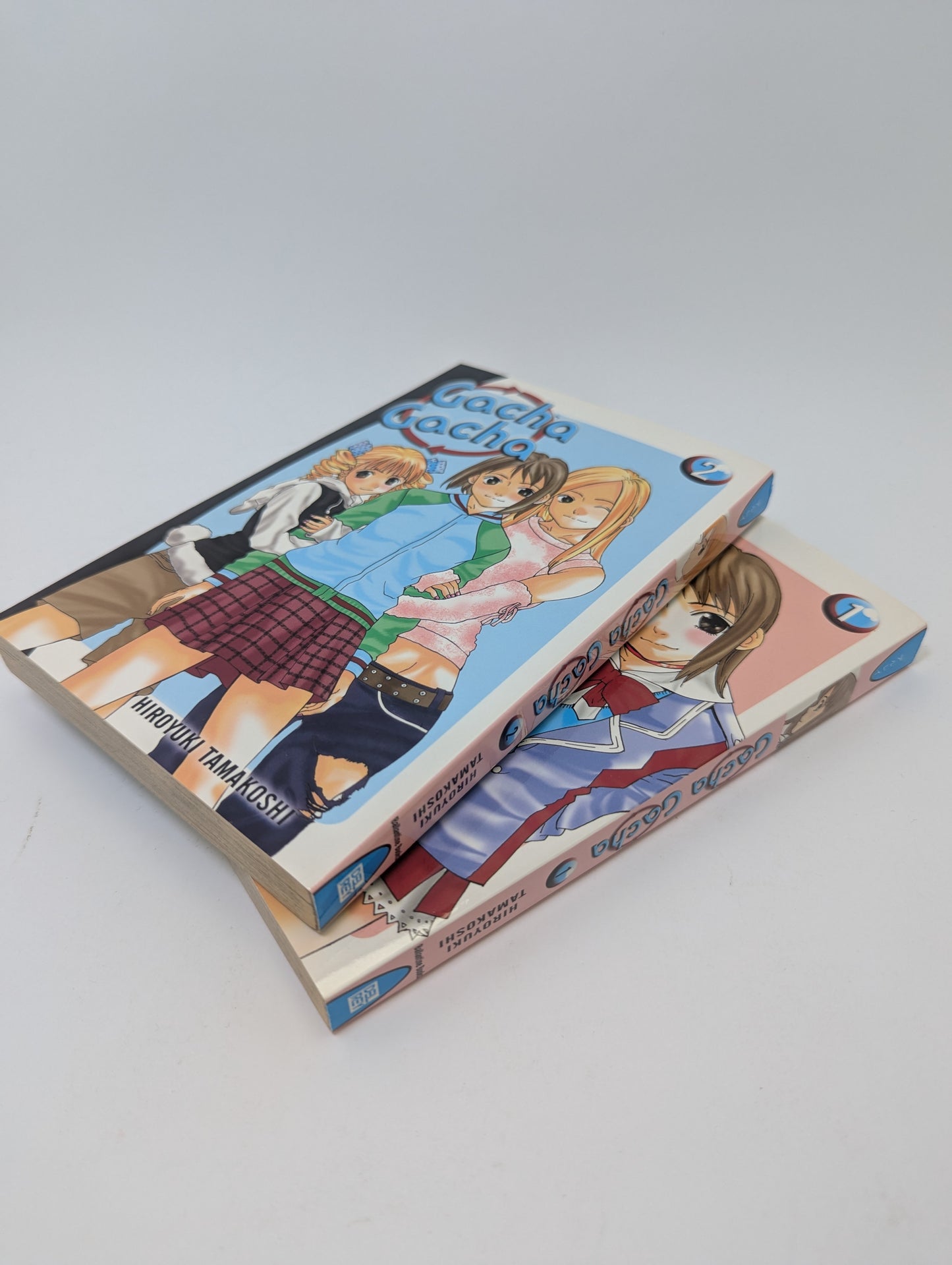 Gacha Gacha, Vol. 1-2 - Manga