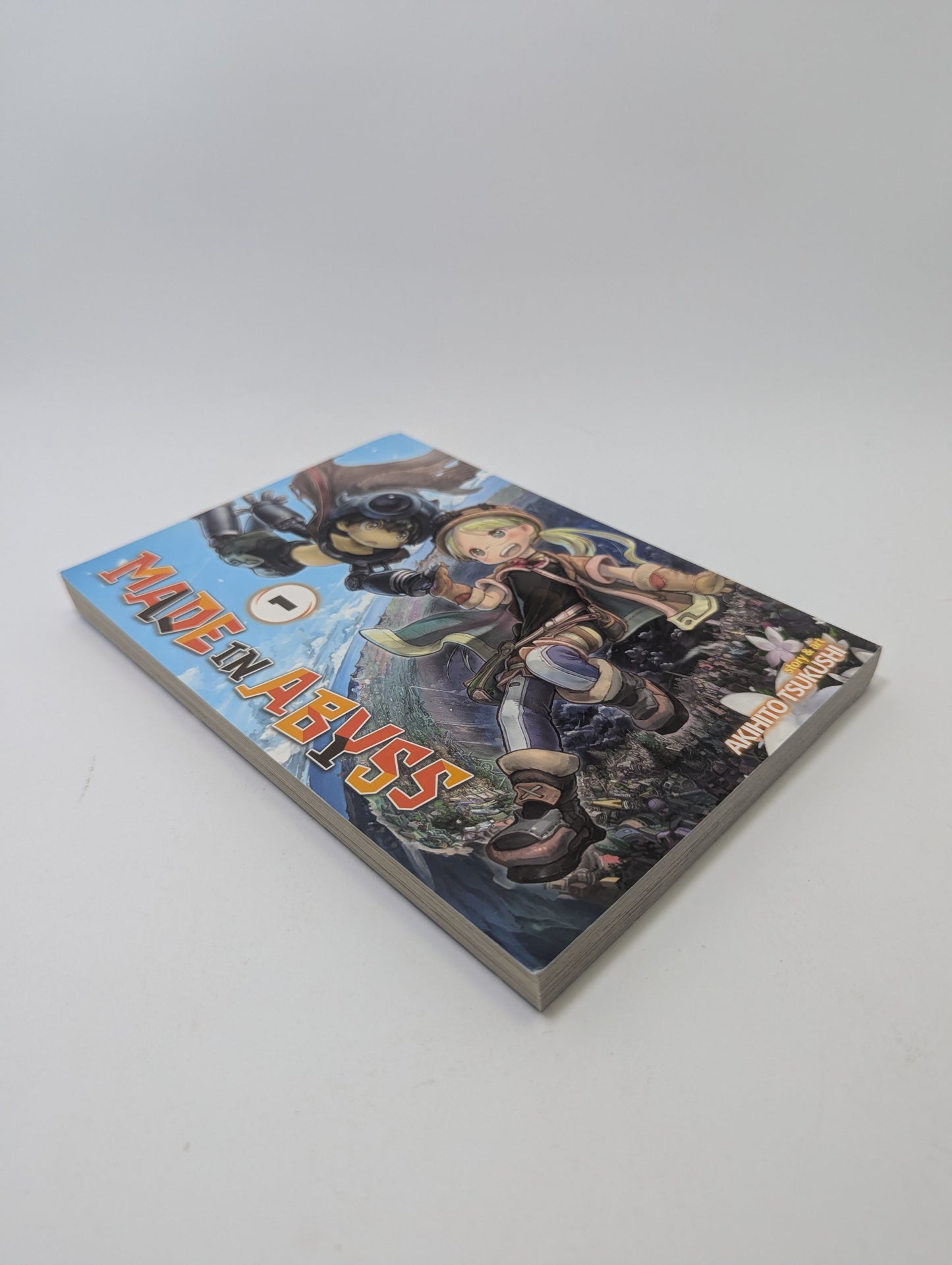 Made in Abyss, Vol. 1 - Manga