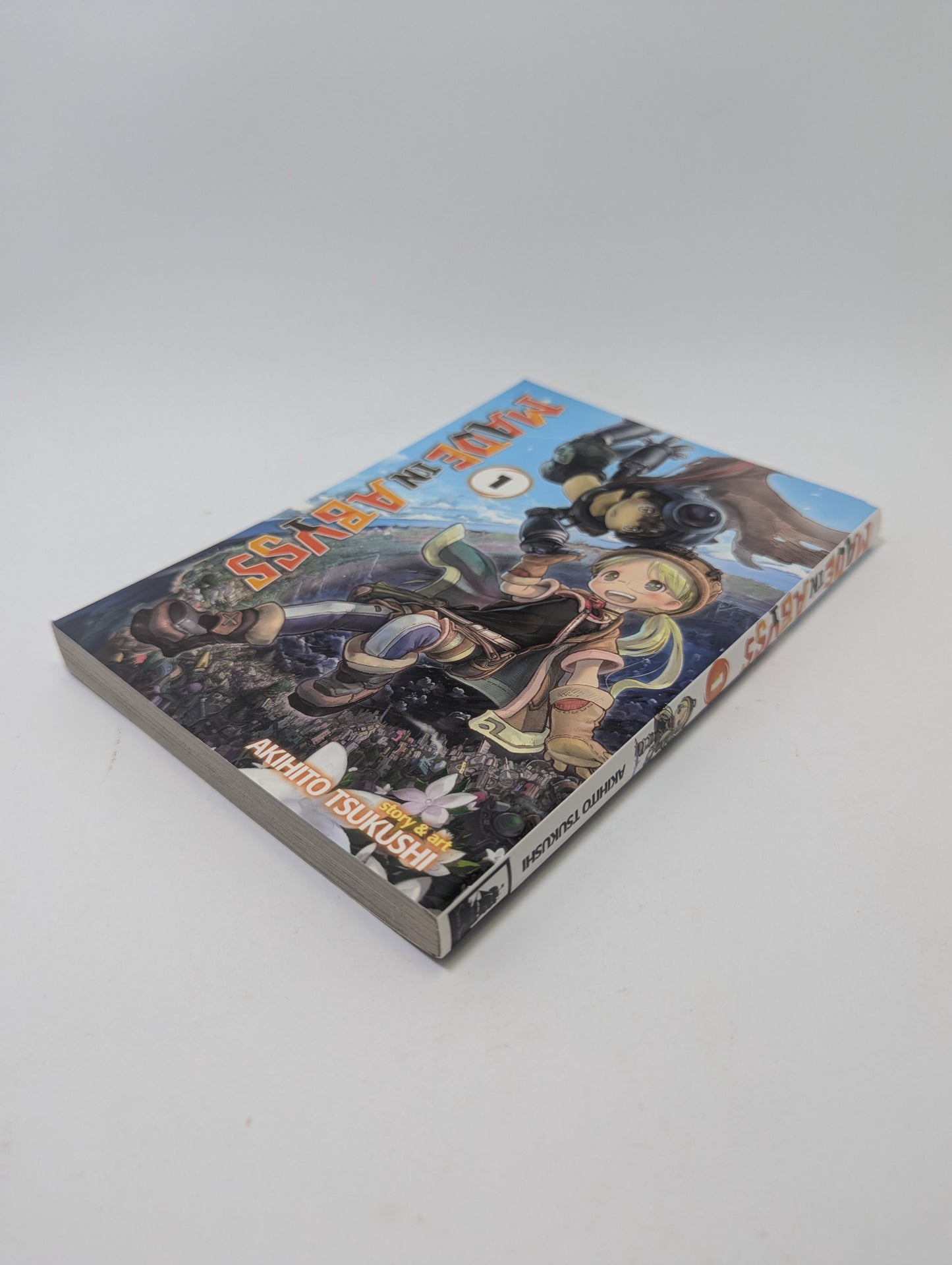Made in Abyss, Vol. 1 - Manga