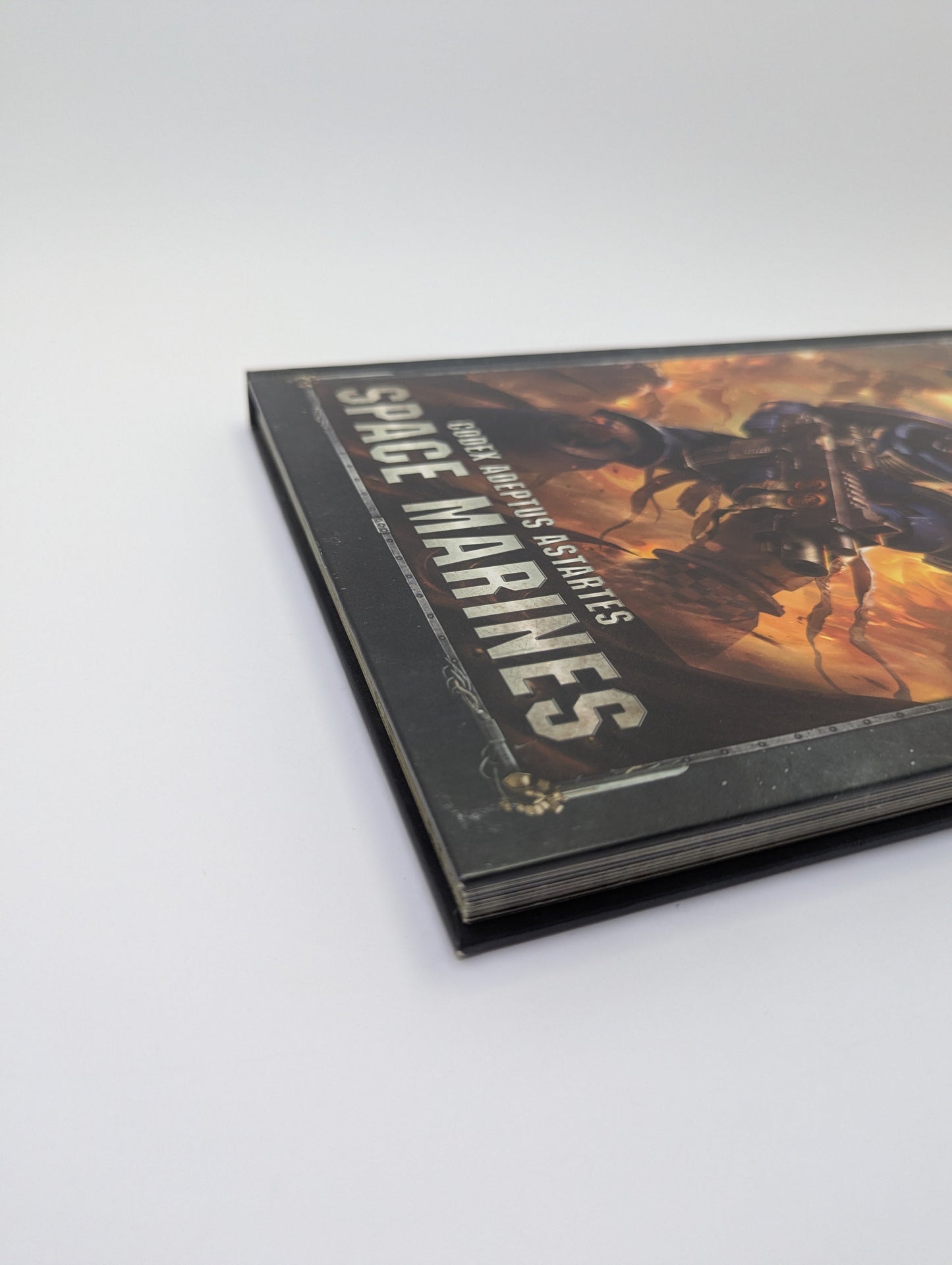 Codex Adeptus Astartes: Space Marines - Warhammer 40k Knyga TreasureHunt