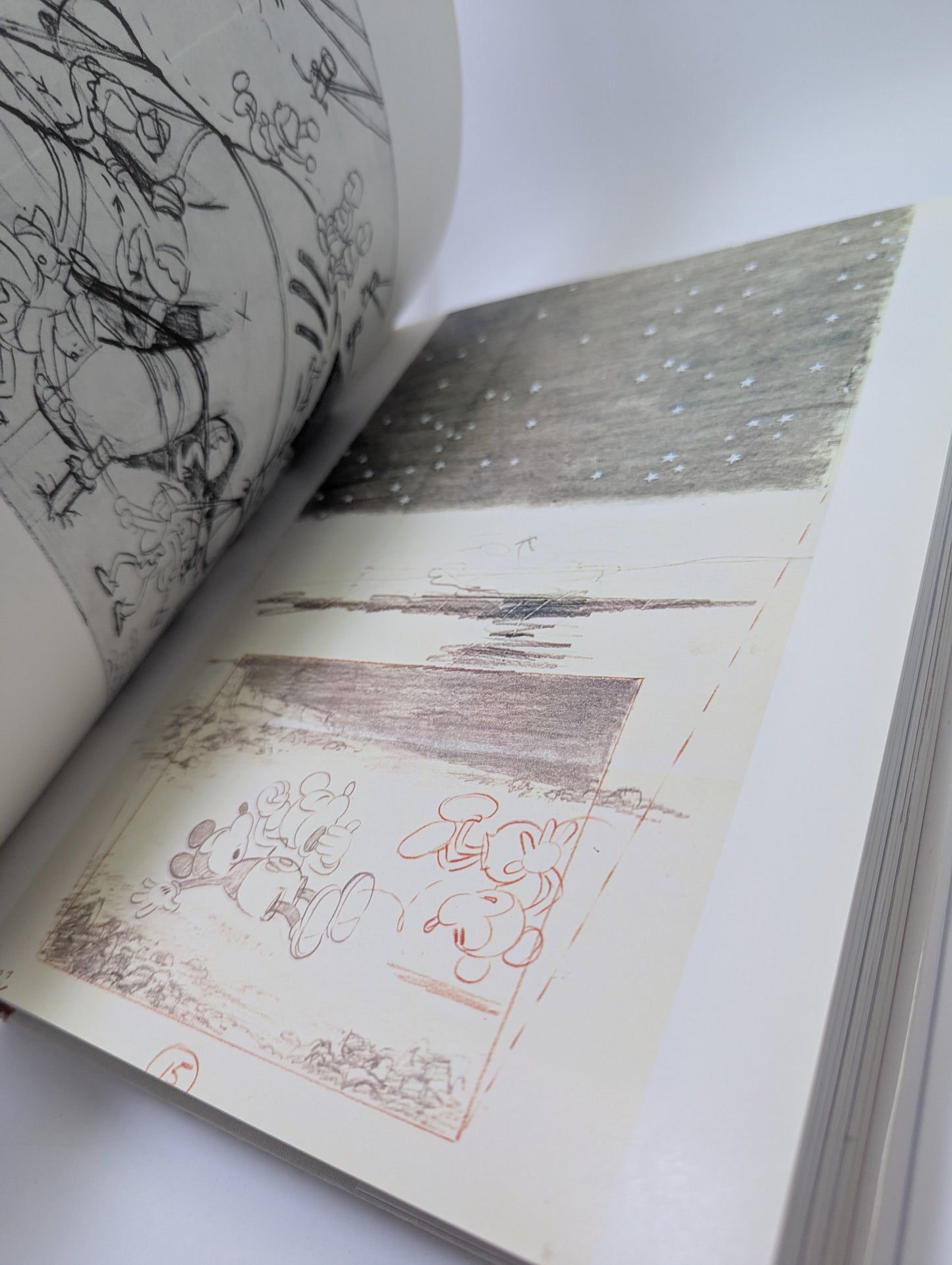 The Art of Walt Disney: From Mickey Mouse to the Magic Kingdoms - Meno Knyga