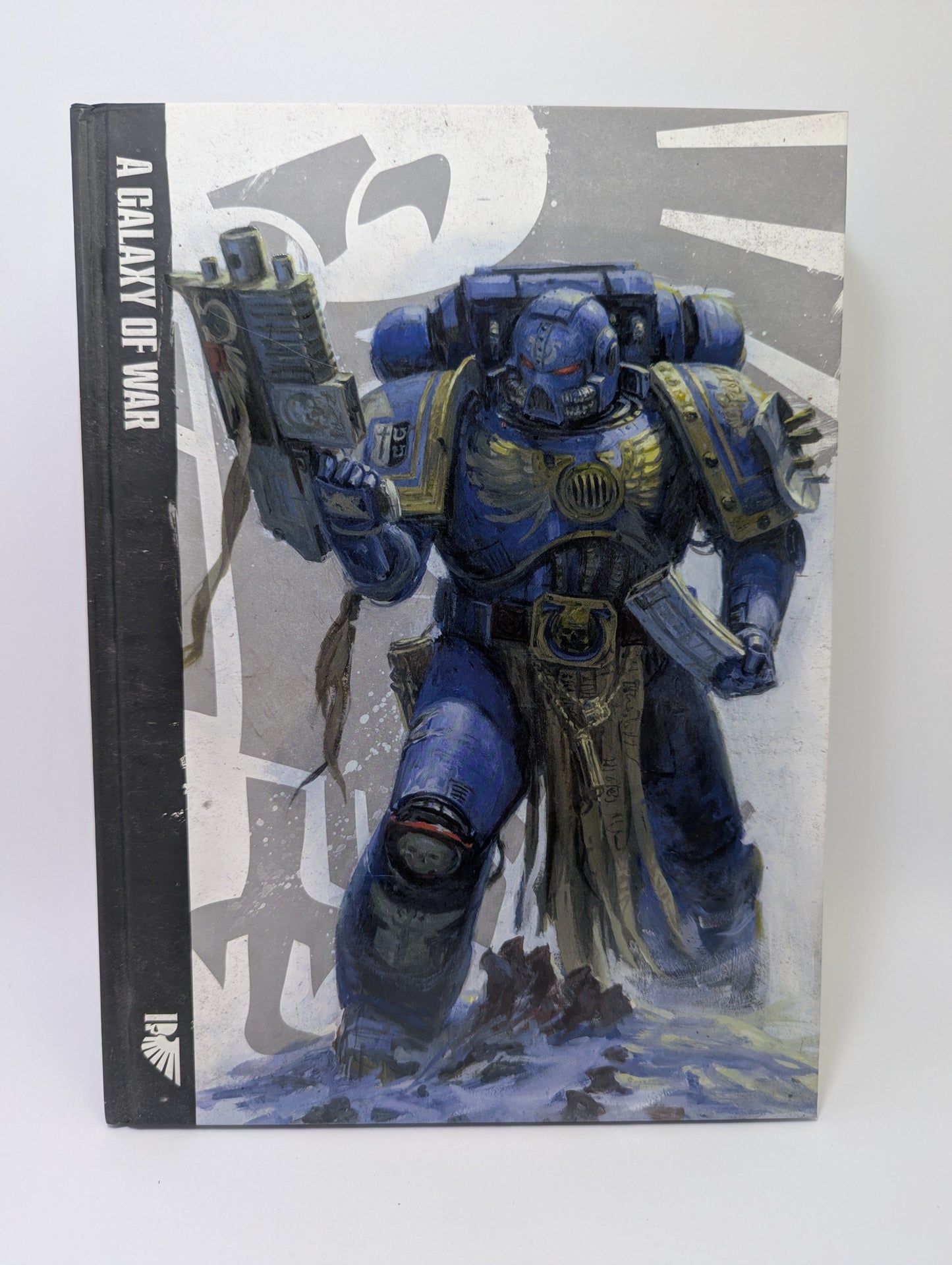 Warhammer 40,000 – Trijų Knygų Rinkinys (Core Set) TreasureHunt
