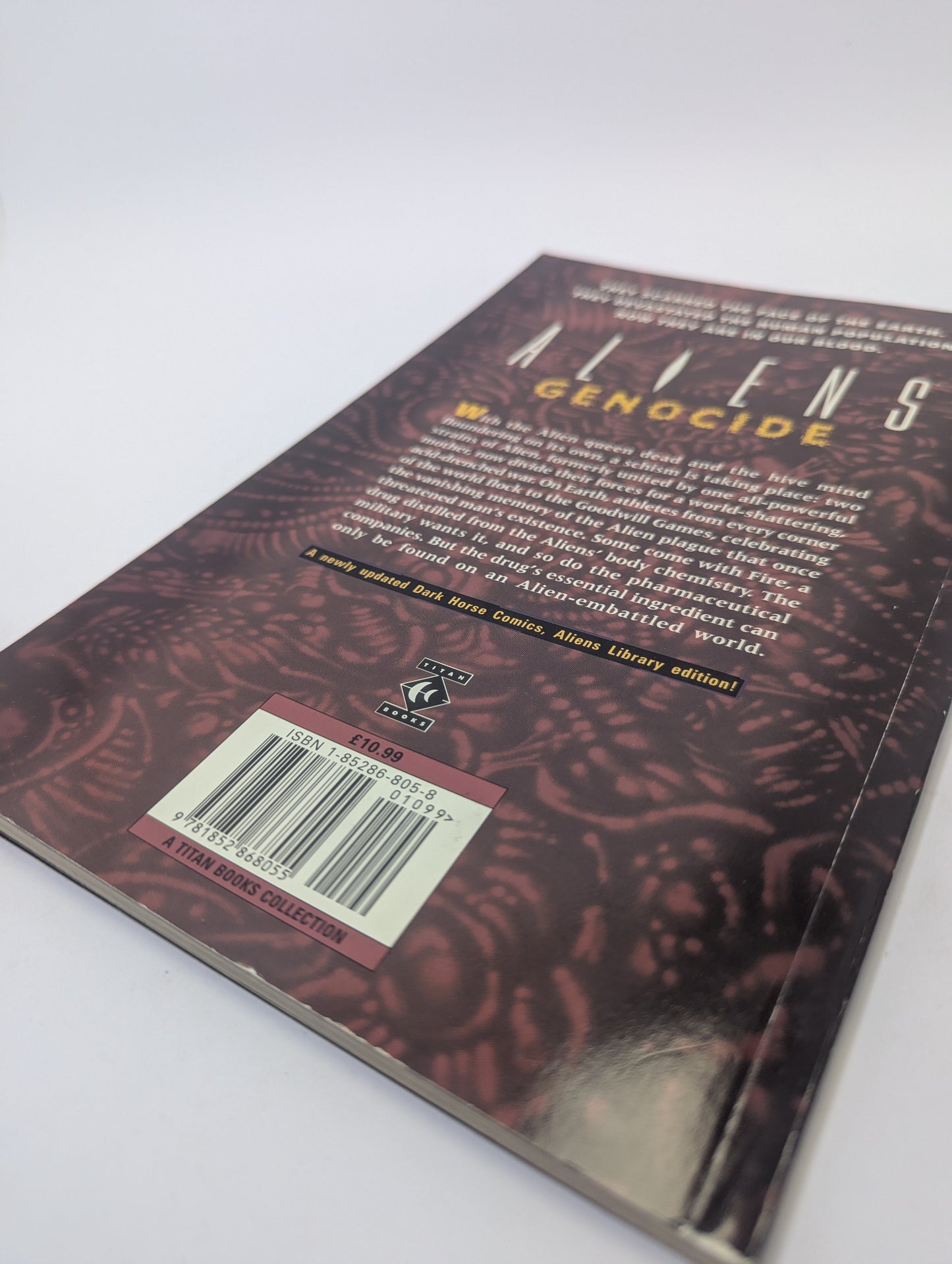 Aliens: Genocide - Grafinė Novelė