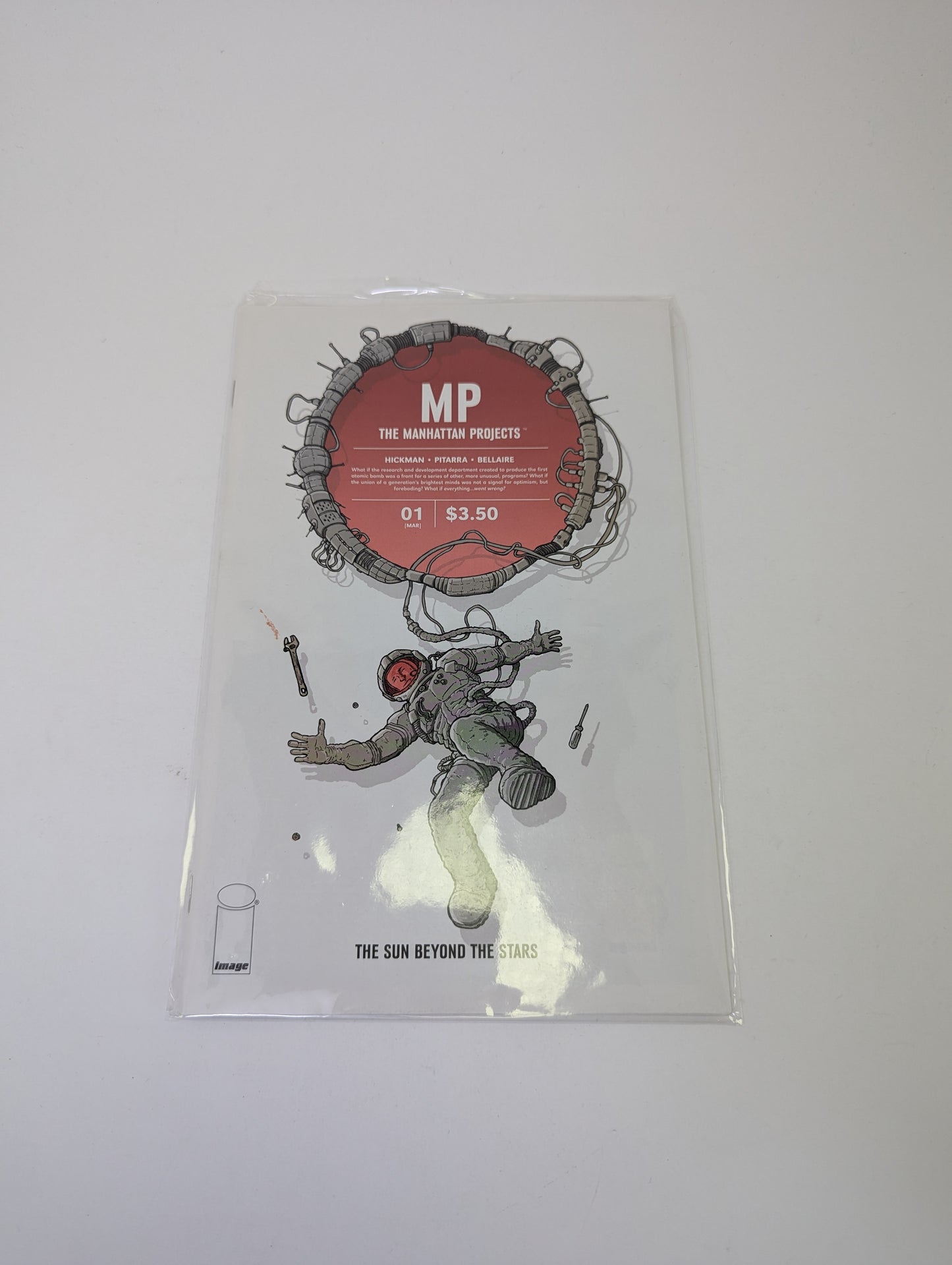The Manhattan Projects #1 Komiksas