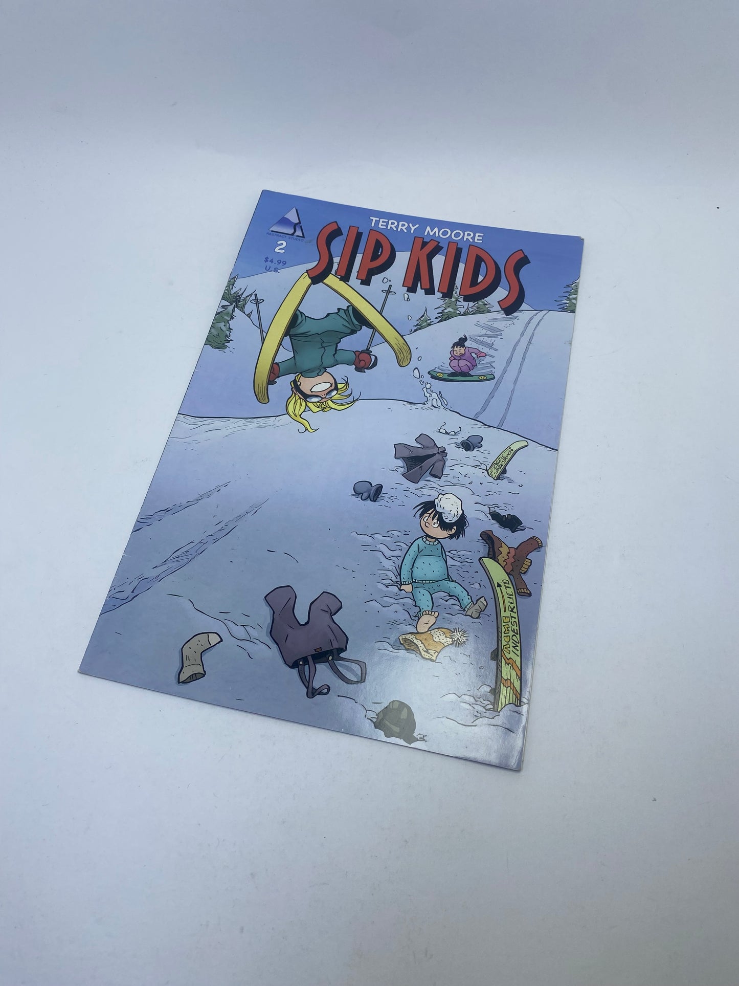SIP Kids #1–2 (2014) – Komiksų rinkinys (anglų kalba)