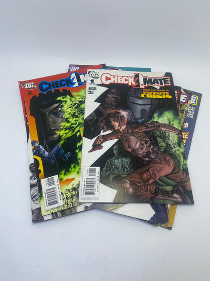 Checkmate #1–9 (2006) – Komiksų rinkinys (anglų kalba)