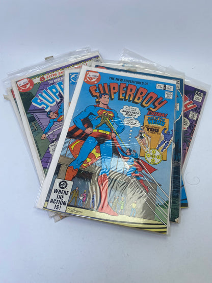 The New Adventures of Superboy – 12 komiksų rinkinys (anglų kalba)