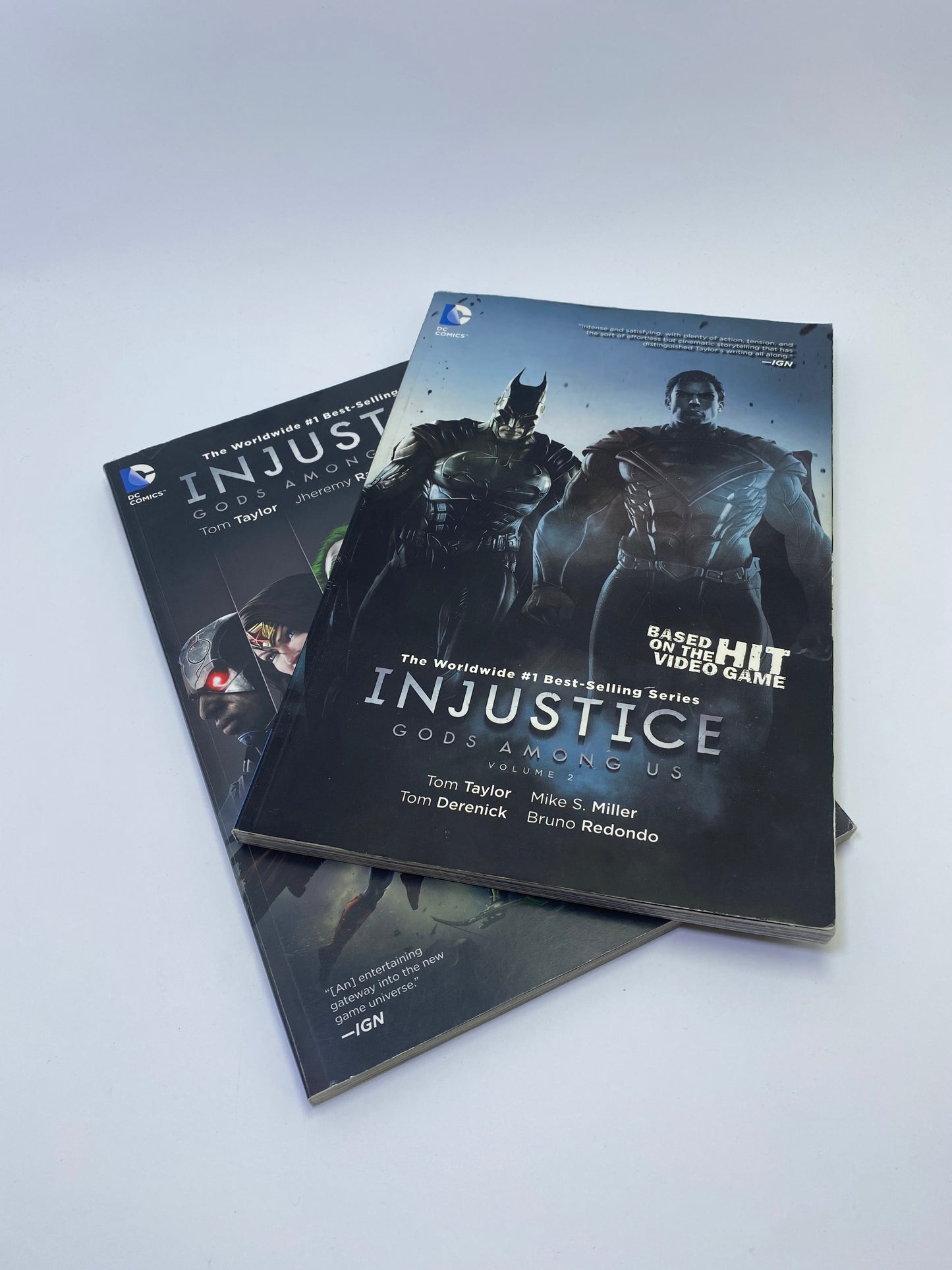 Injustice: Gods Among Us Vol. 1–2 – Grafinės novelės (anglų kalba)