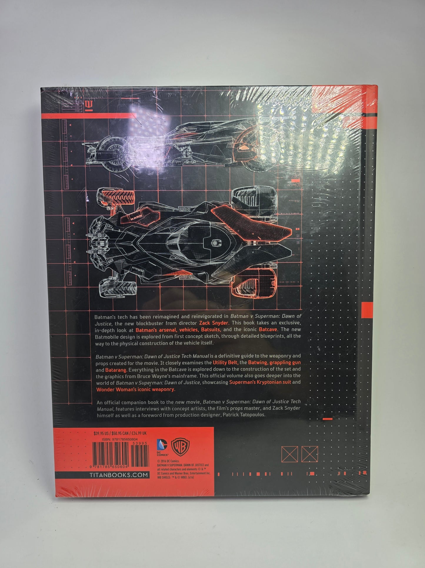 Batman v Superman: Dawn Of Justice: Tech Manual – Knyga