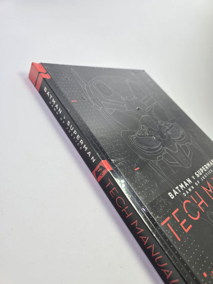 Batman v Superman: Dawn Of Justice: Tech Manual – Knyga