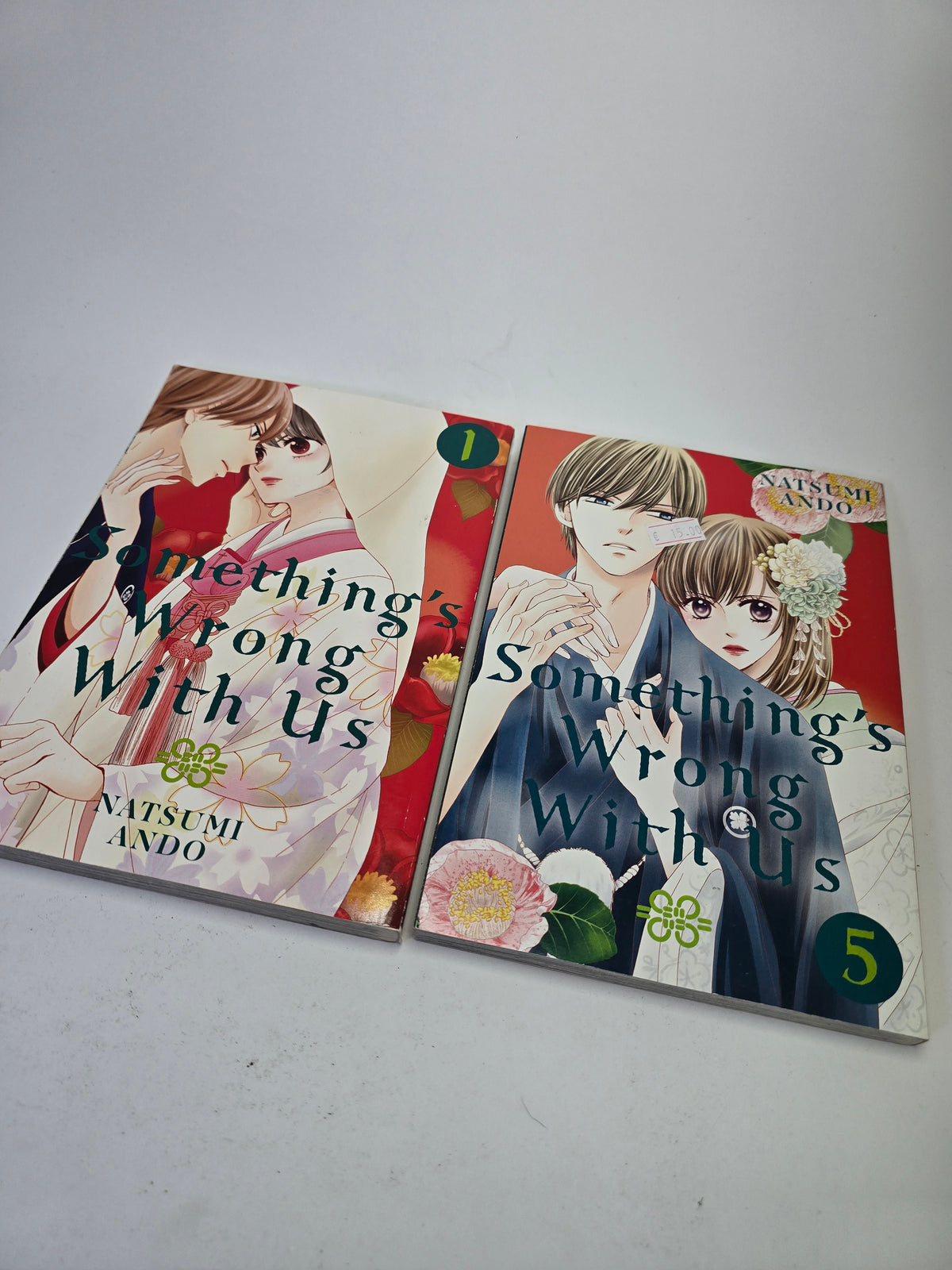 Something's Wrong with Us, Vol. 1-5 – Manga