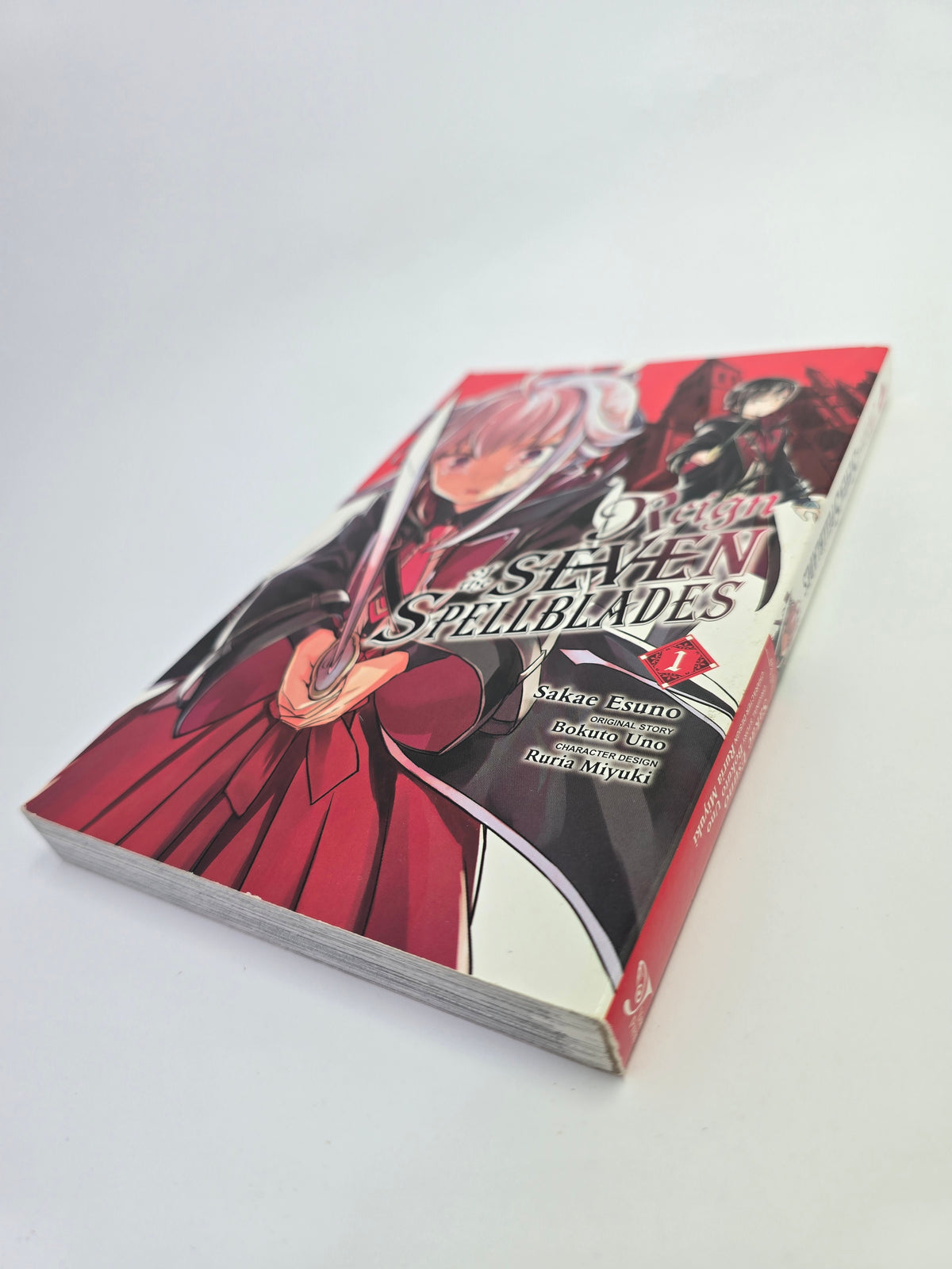 Reign of the Seven Spellblades, Vol. 1 – Manga