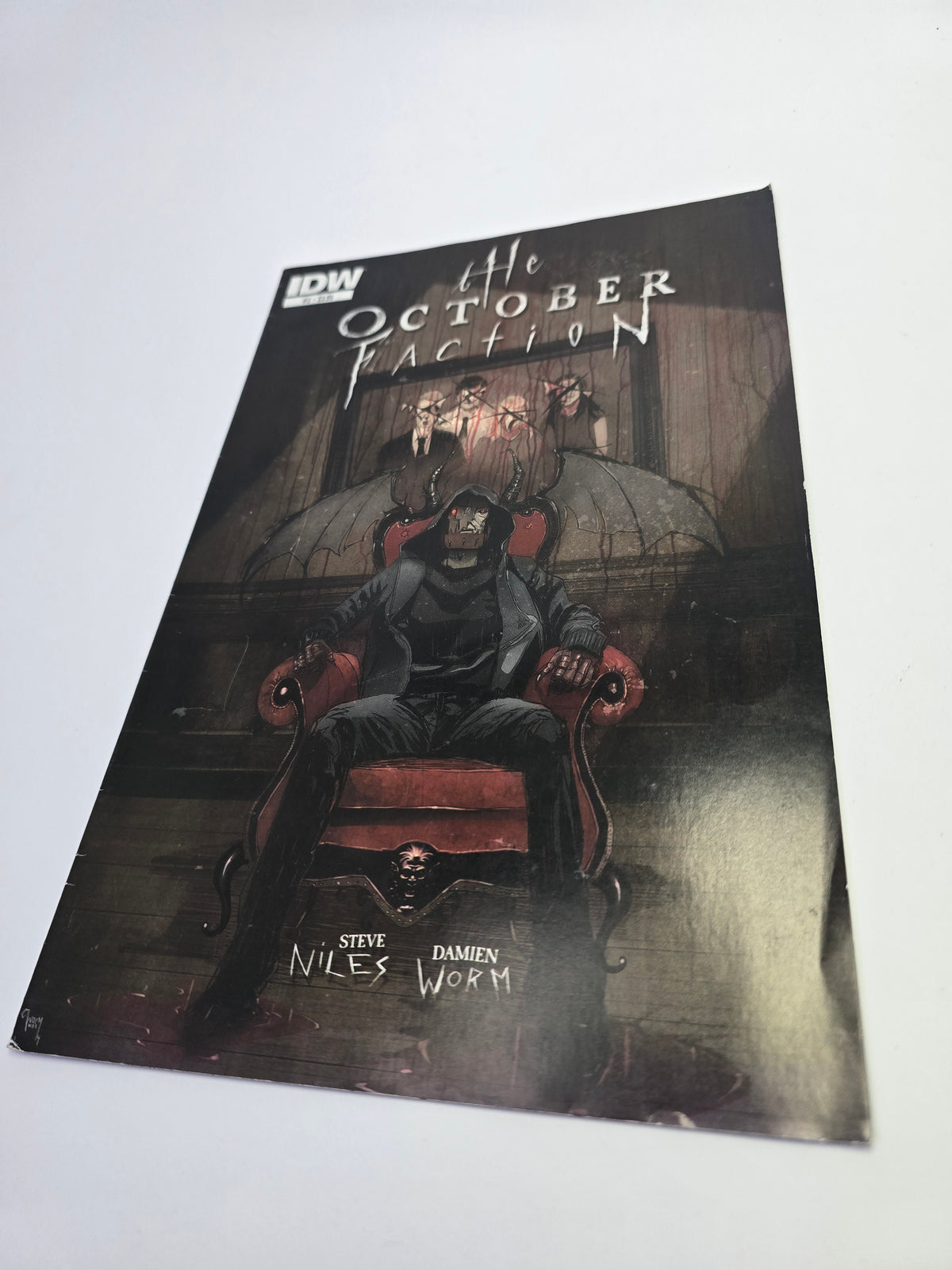 The October Faction #2 – Komiksas