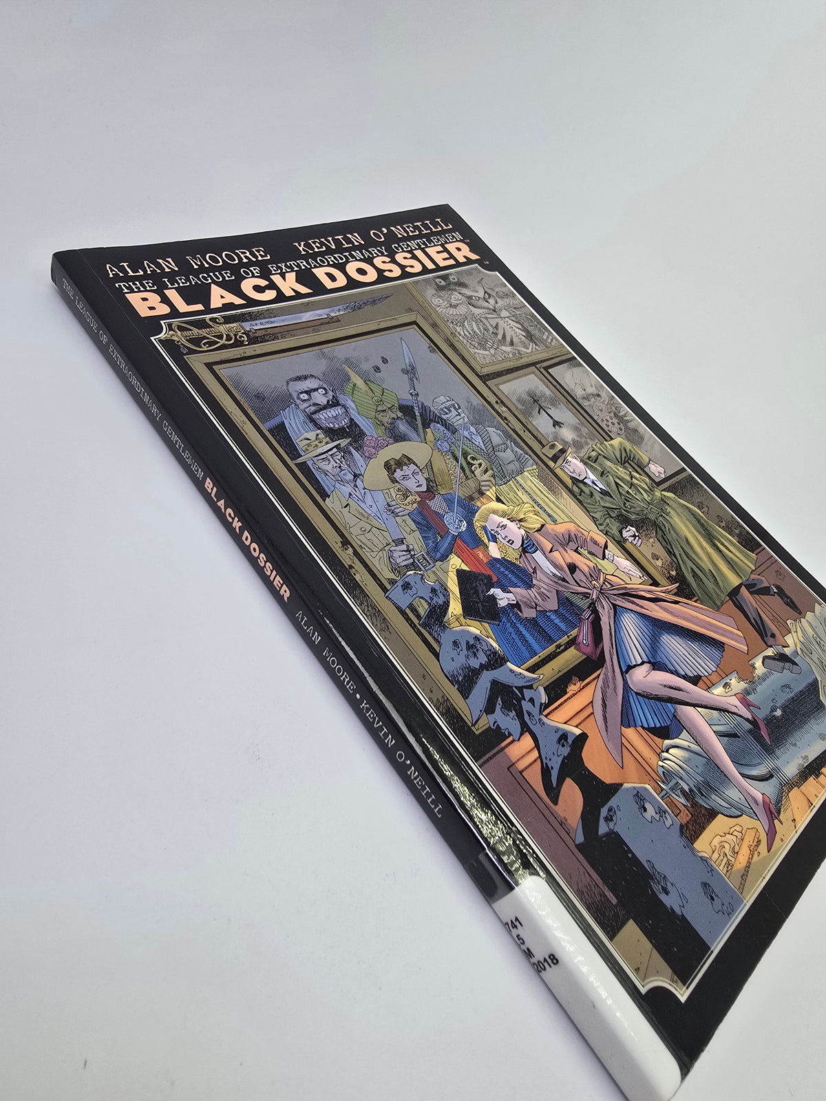 The League of Extraordinary Gentlemen: Black Dossier – Grafinė Novelė