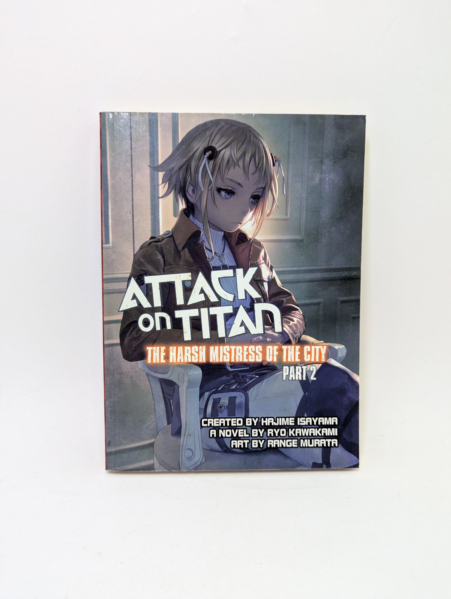 Attack-on-Titan-The-Harsh-Mistress-of-the-City-Part-2-Knyga-anglu-kalba