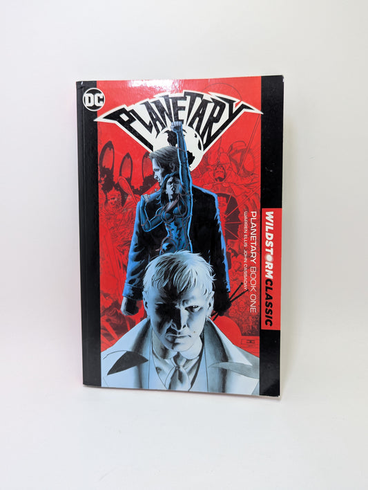 DC-Planetary-Vol-1-Grafine-novele-anglu-kalba