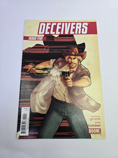 Deceivers Issue Five BOOM! Studios komikso viršelis su Steven Grant ir Jose Holder pavardėmis   