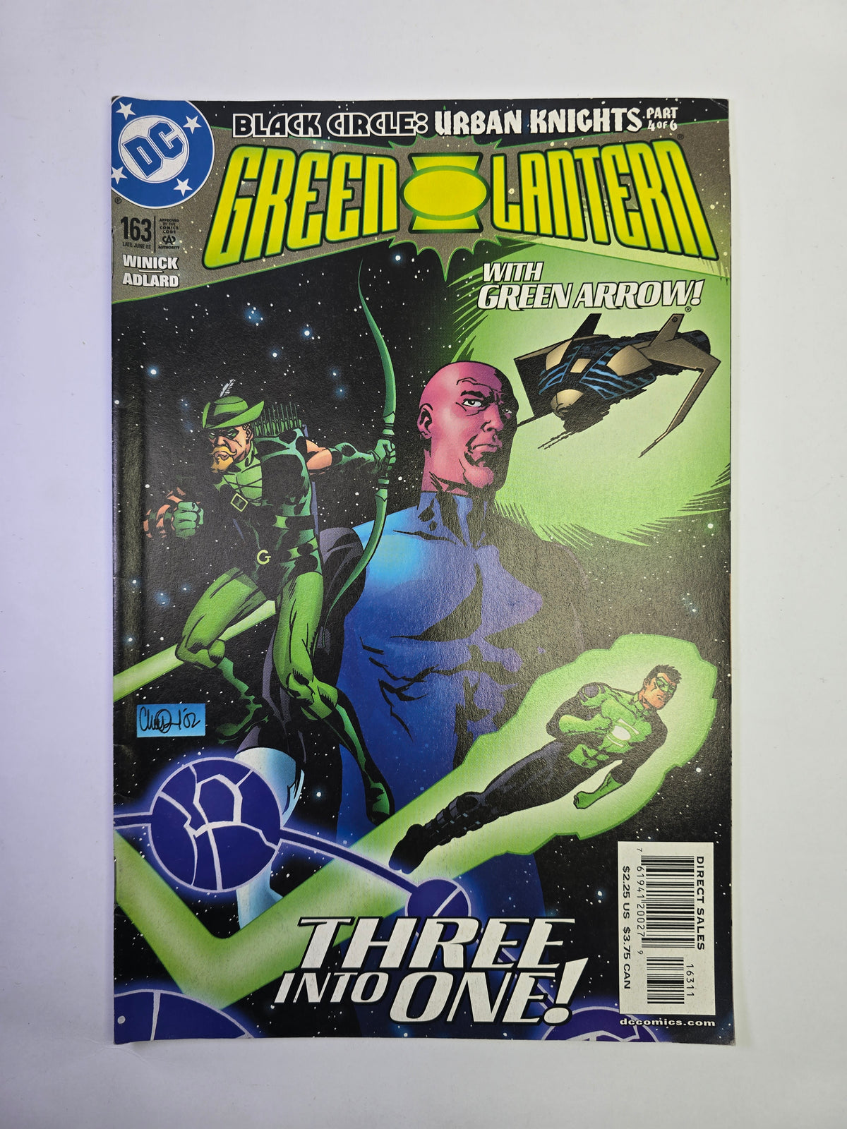 Green Lantern #163 DC Comics komikso viršelis su Green Arrow ir kosminiais elementais