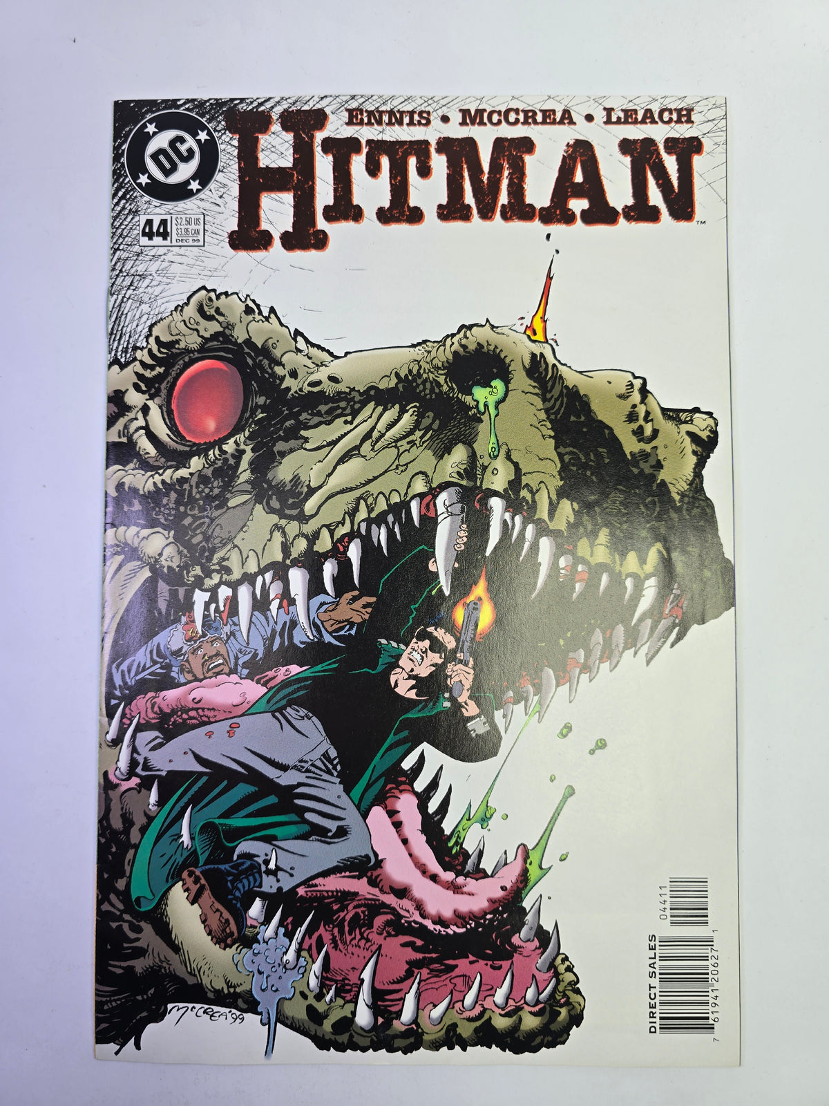 Hitman #44 DC Comics komikso viršelis su Garth Ennis ir John McCrea pavardėmis   