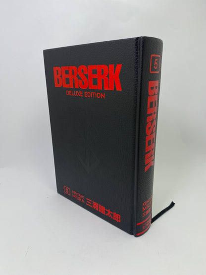 Berserk Deluxe Edition, Vol. 5 - Manga