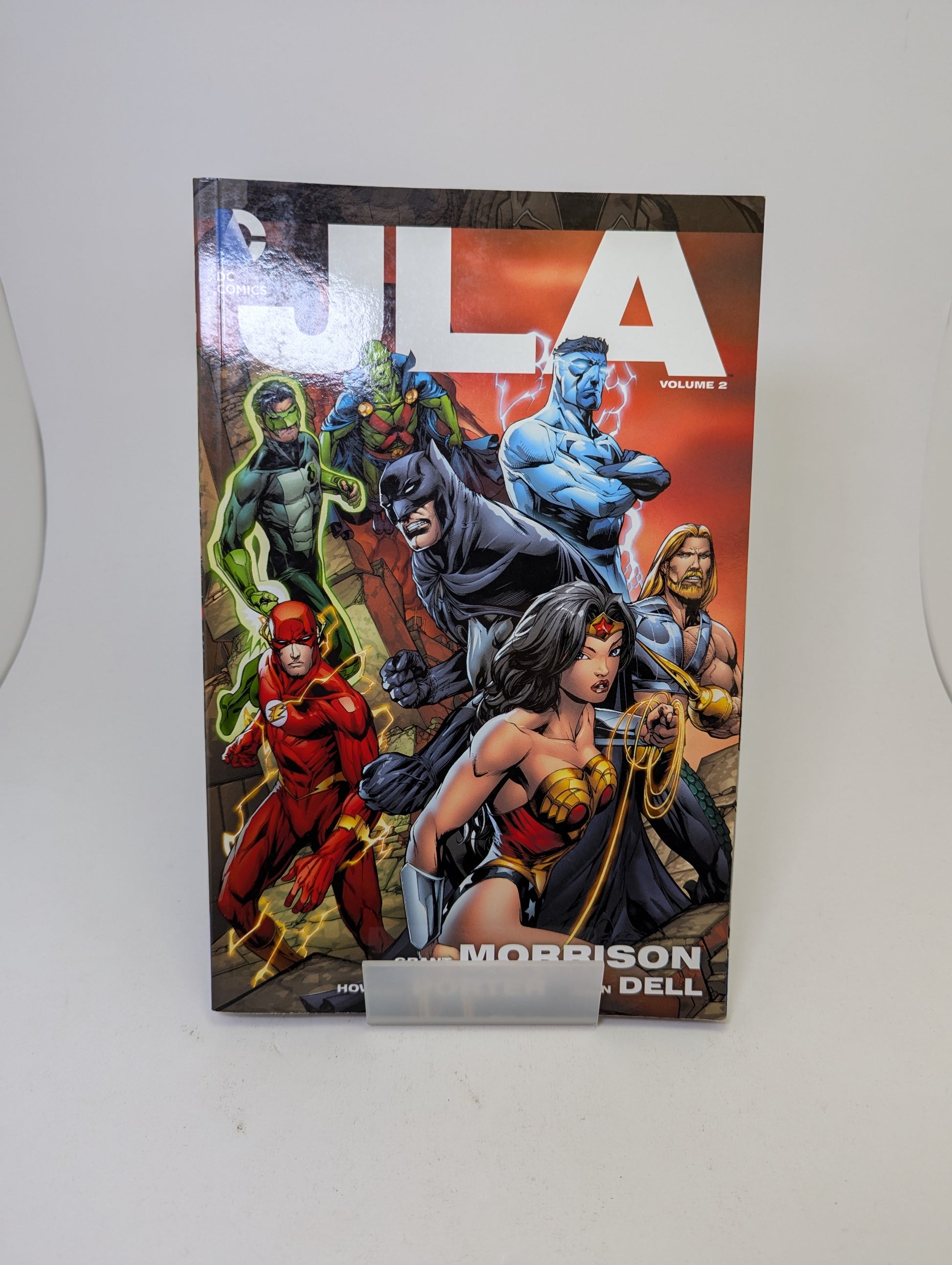 JLA-Volume-2-Grafine-novele-anglu-kalba